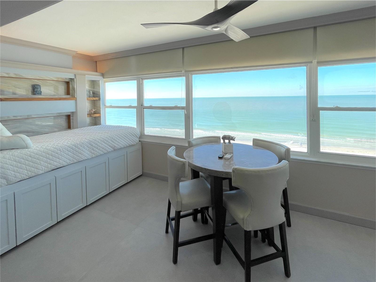 Image 11 of 44 For 17400 Gulf Boulevard B8