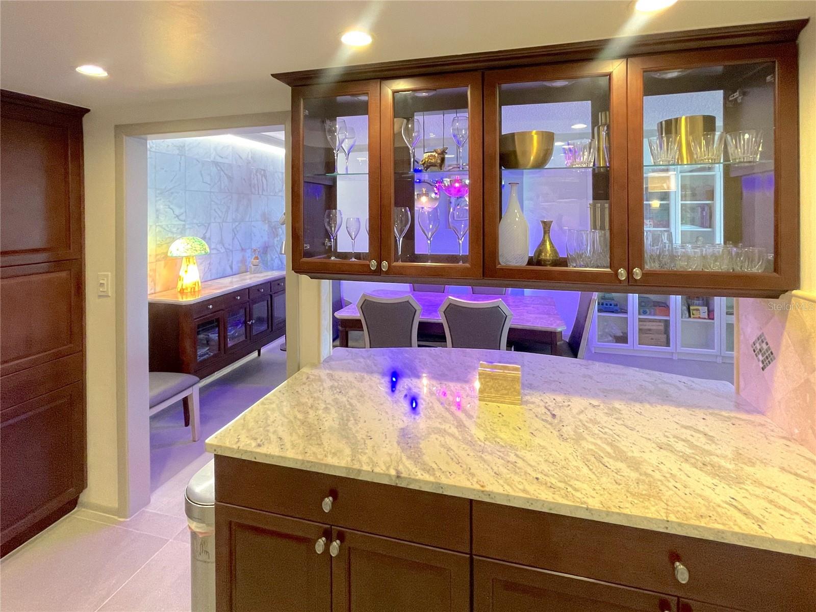 Image 33 of 44 For 17400 Gulf Boulevard B8