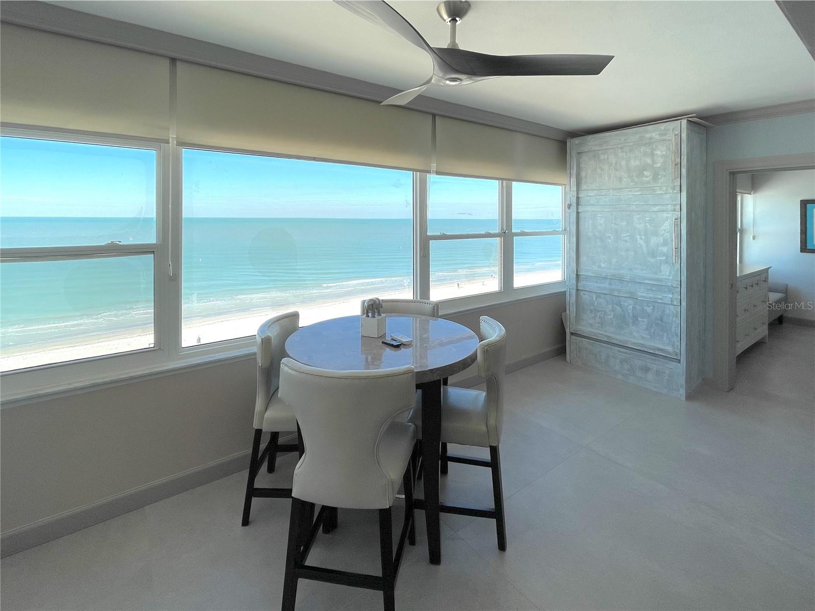 Image 4 of 44 For 17400 Gulf Boulevard B8
