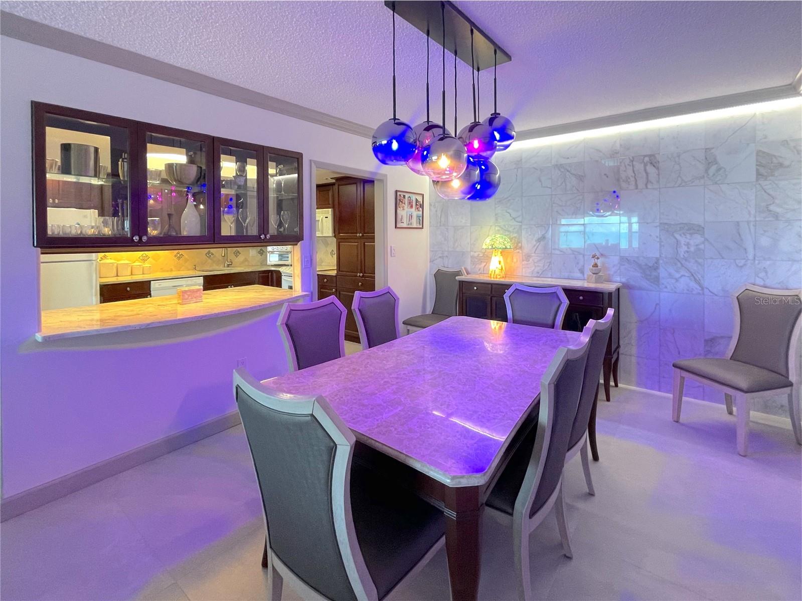 Image 5 of 44 For 17400 Gulf Boulevard B8