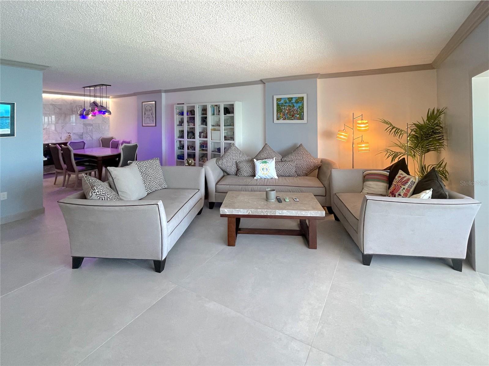 Image 9 of 44 For 17400 Gulf Boulevard B8