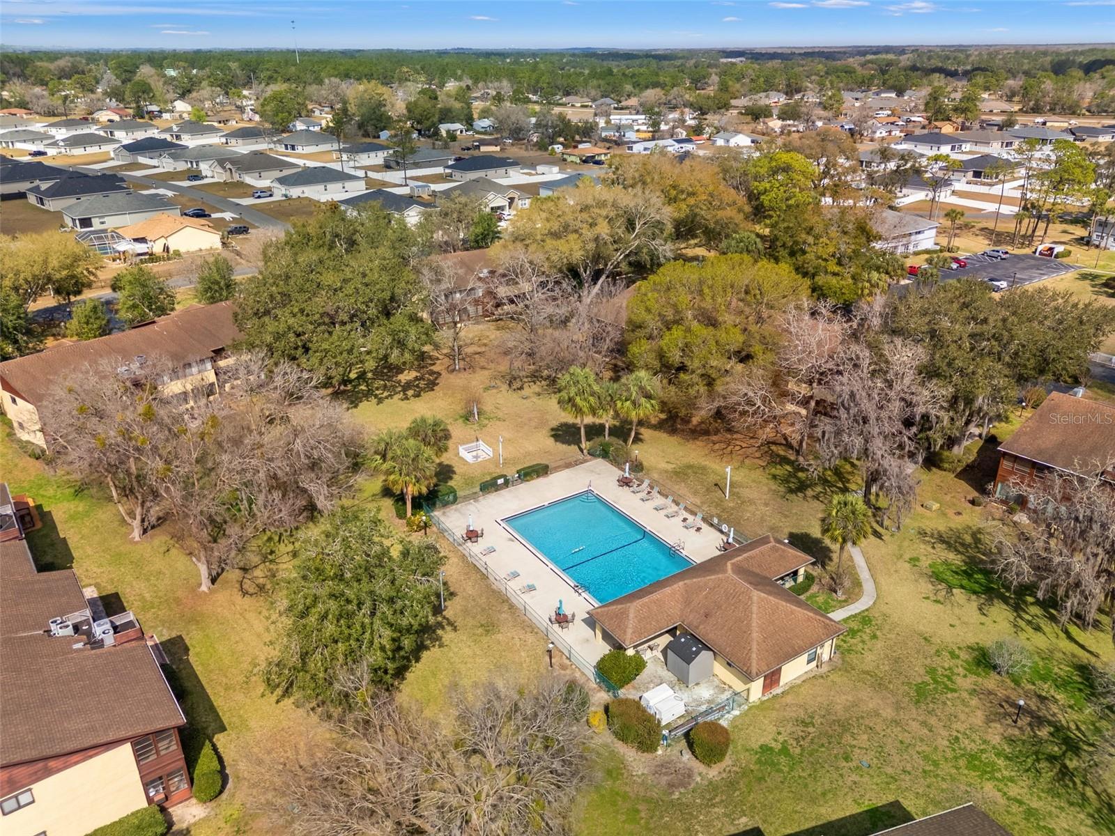 Image 25 of 32 For 520 Silver Course B