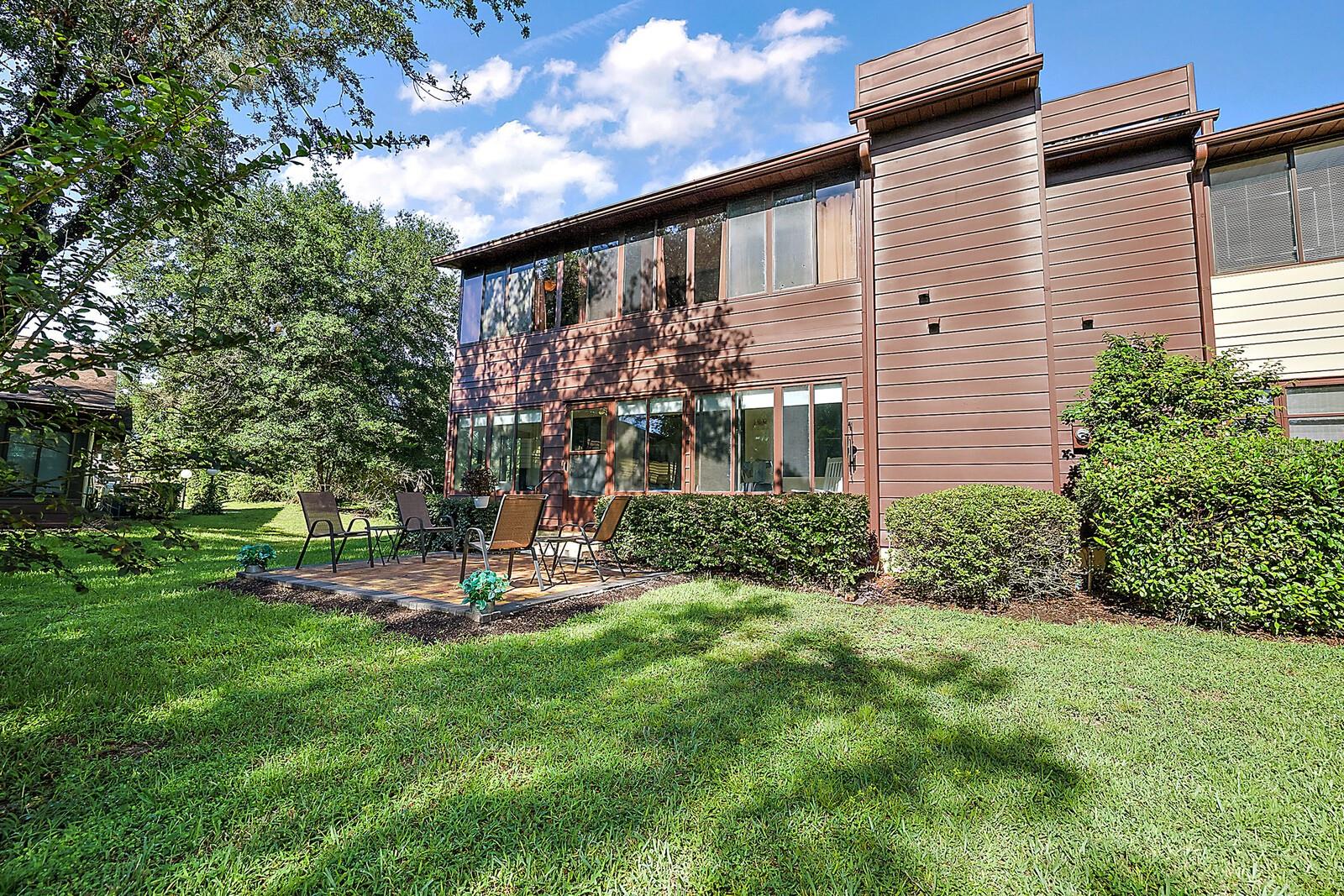 Image 26 of 32 For 520 Silver Course B