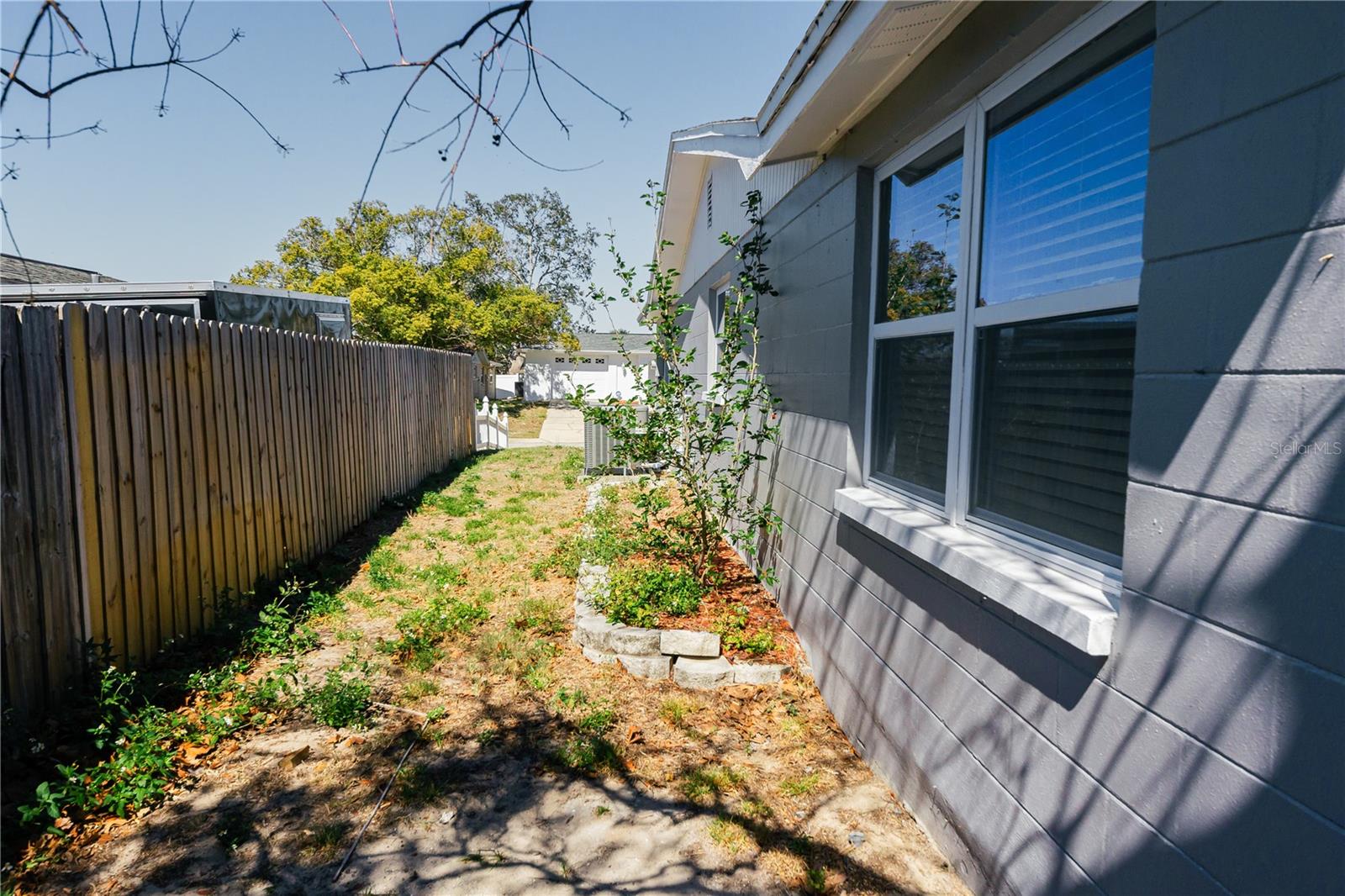 Image 6 of 26 For 7740 Sagebrush Drive