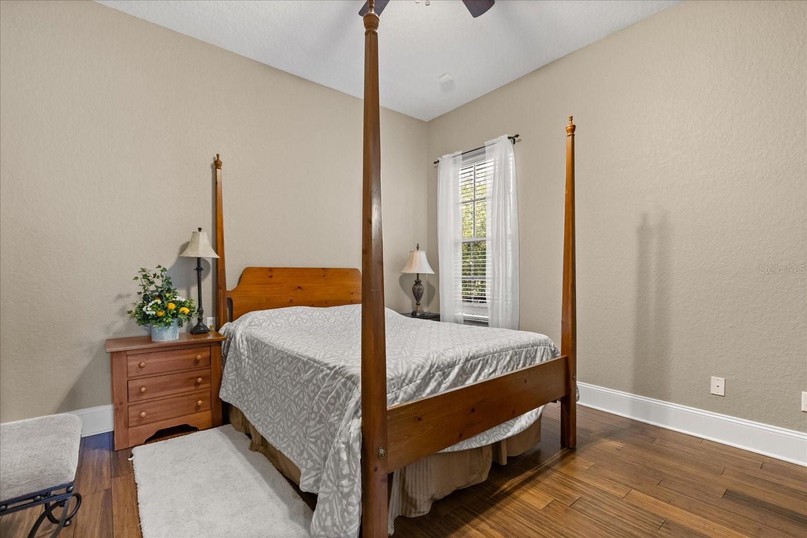 Image 25 of 68 For 2450 Dahlgren Way