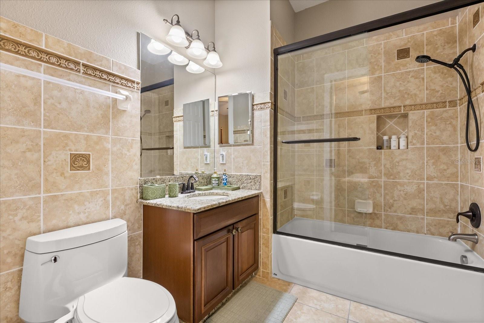 Image 27 of 68 For 2450 Dahlgren Way