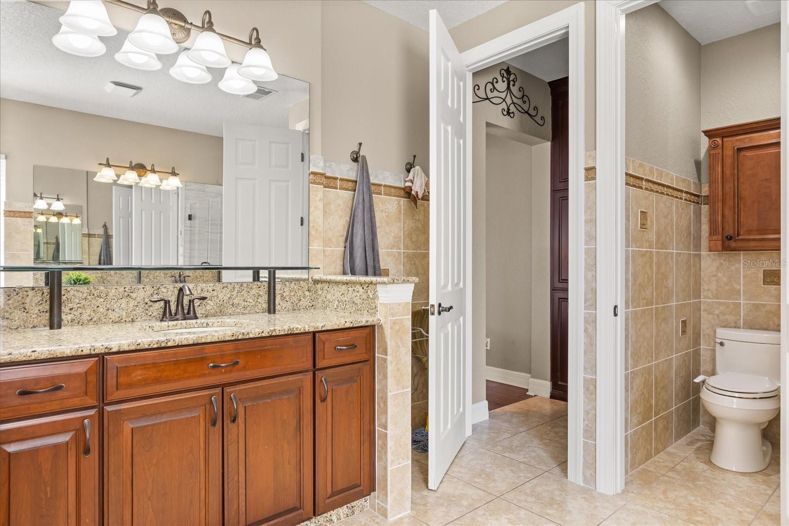 Image 39 of 68 For 2450 Dahlgren Way