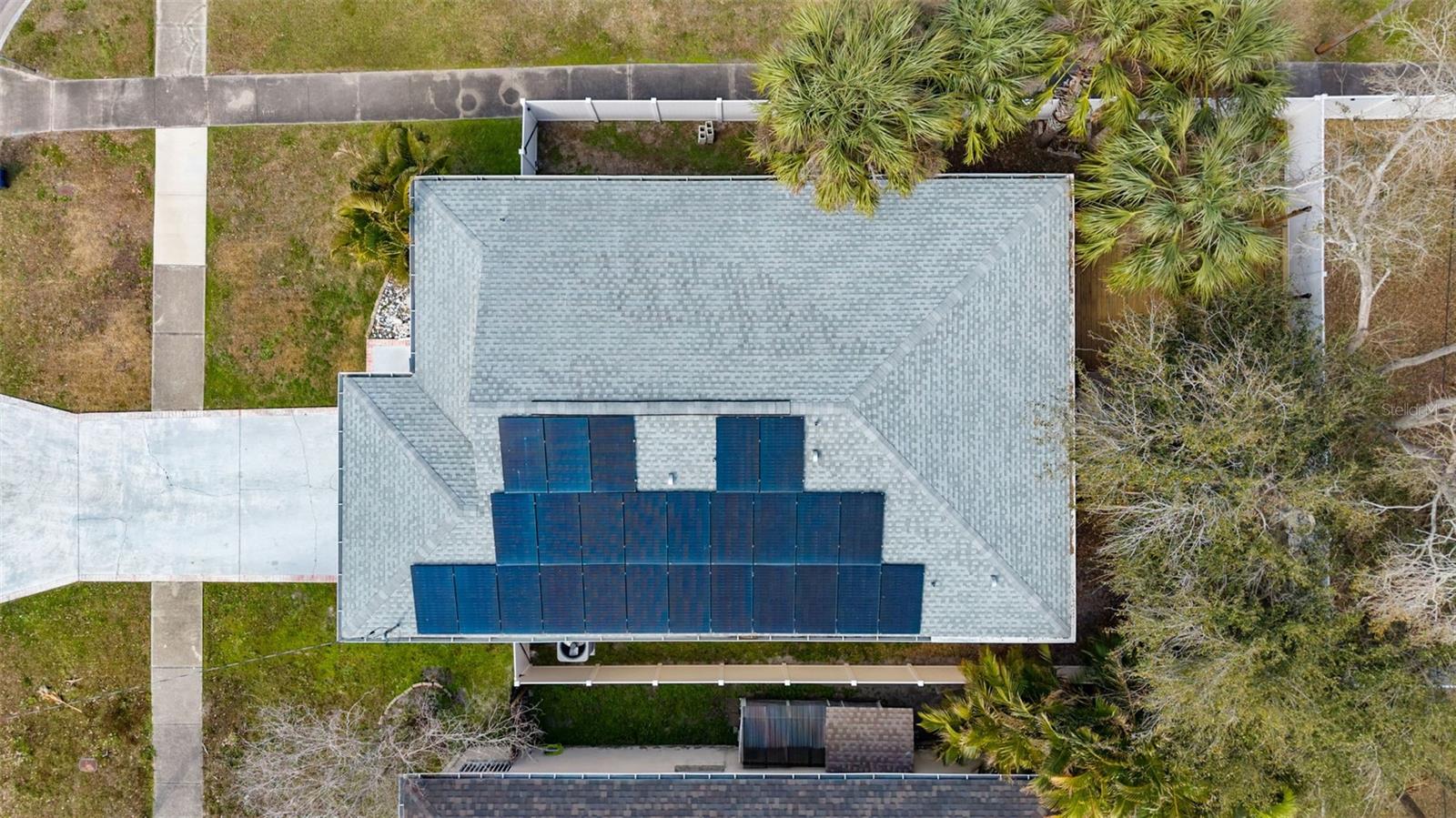 Listing photo id 31 for 7402 Germer Street