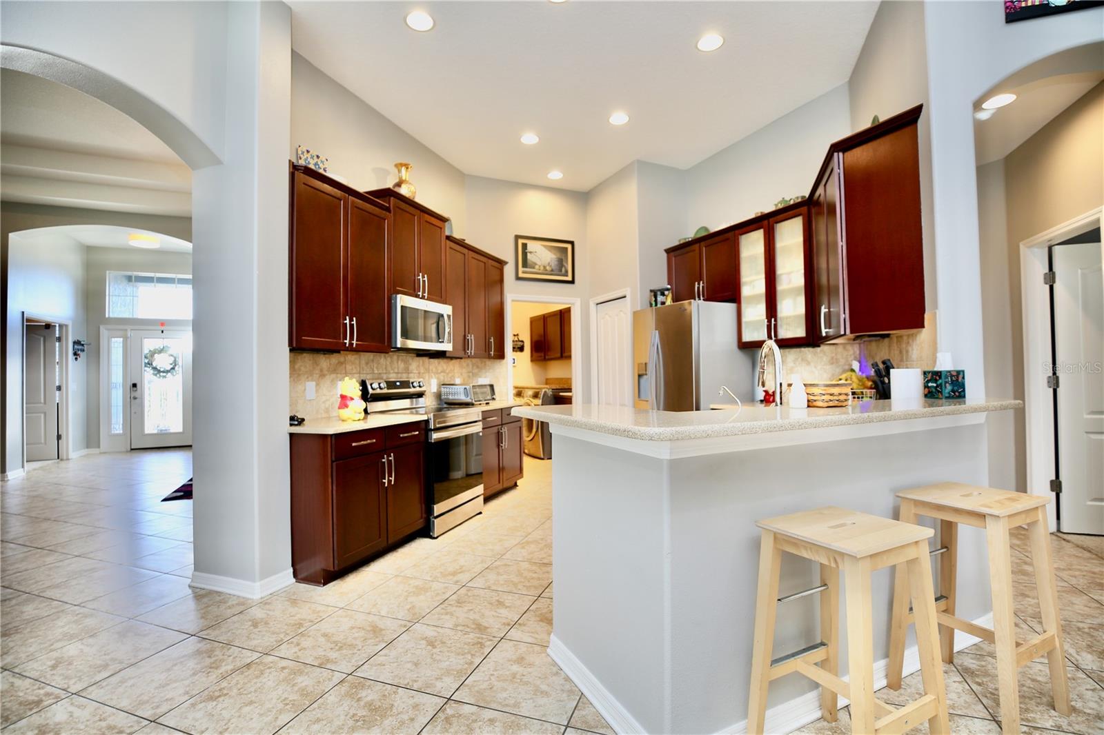 Image 12 of 49 For 10803 Rockledge View Drive