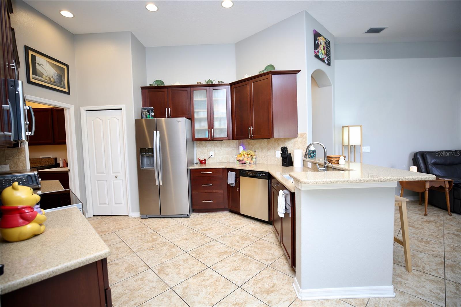 Image 15 of 49 For 10803 Rockledge View Drive