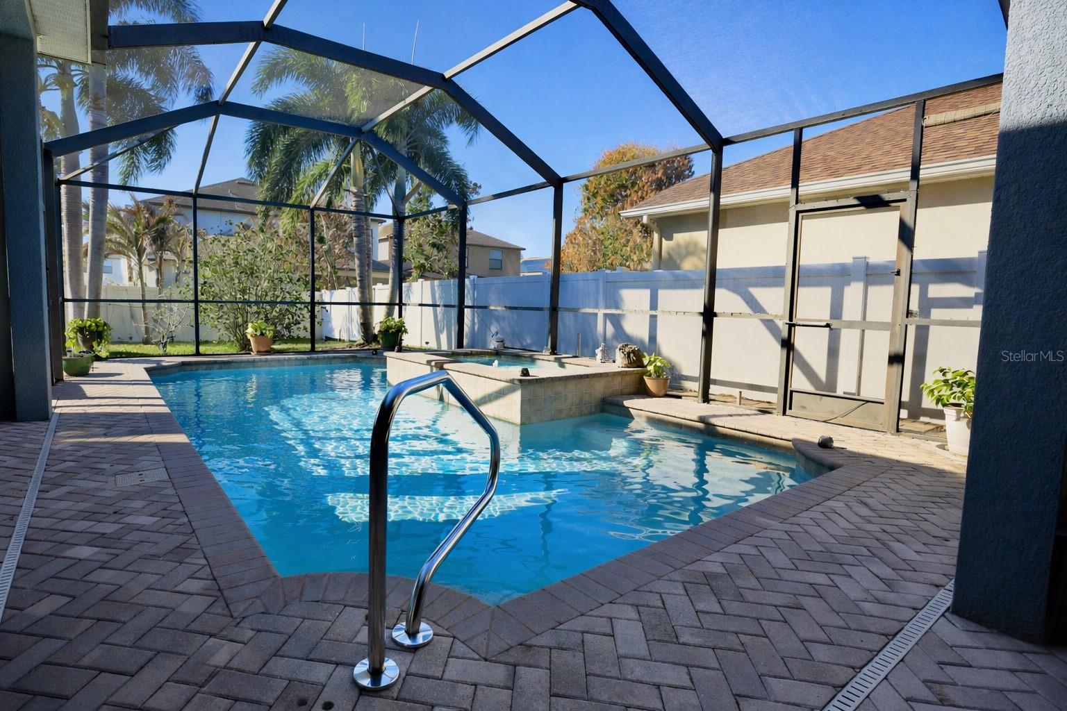 Image 43 of 49 For 10803 Rockledge View Drive