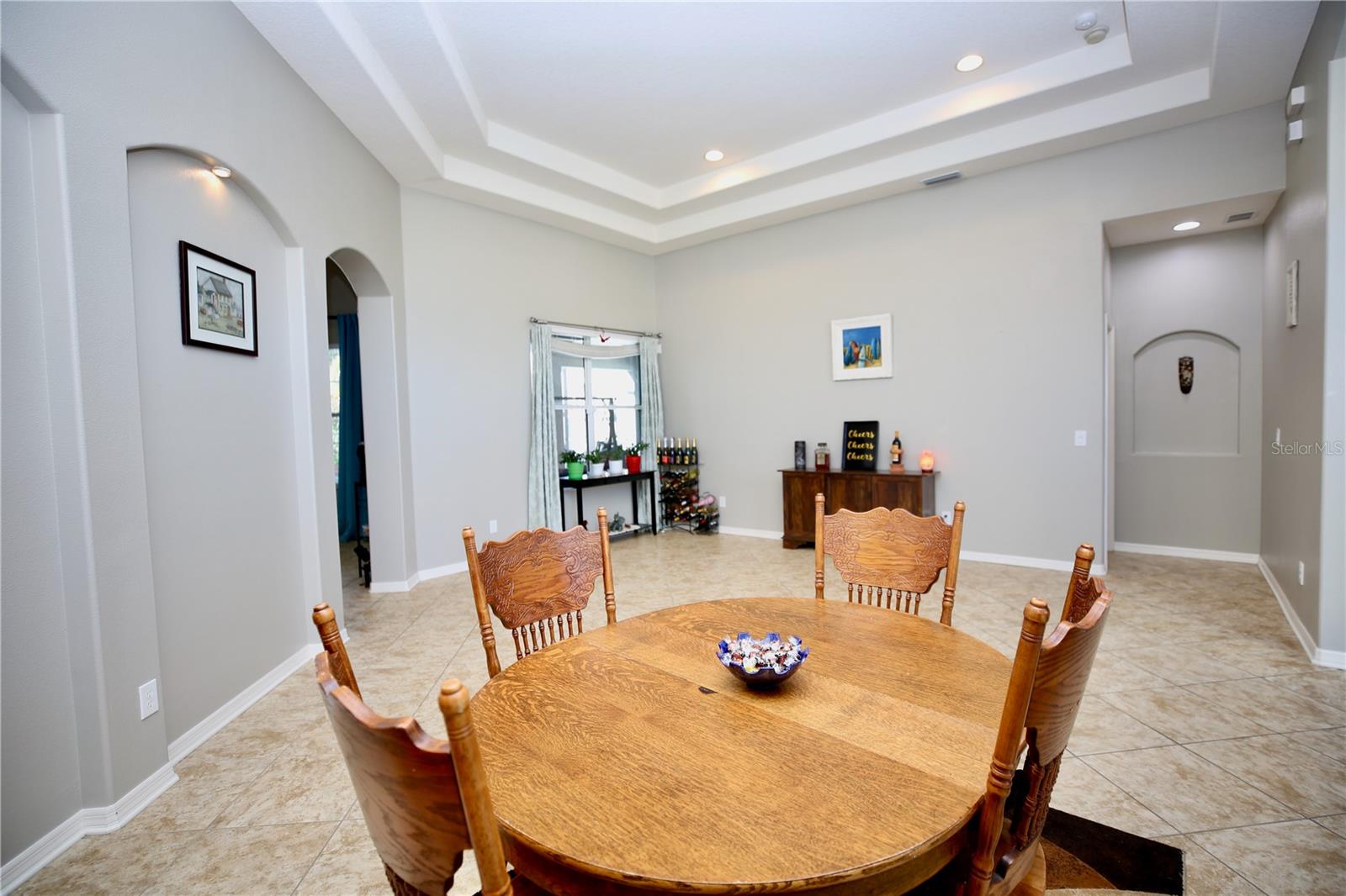 Image 6 of 49 For 10803 Rockledge View Drive