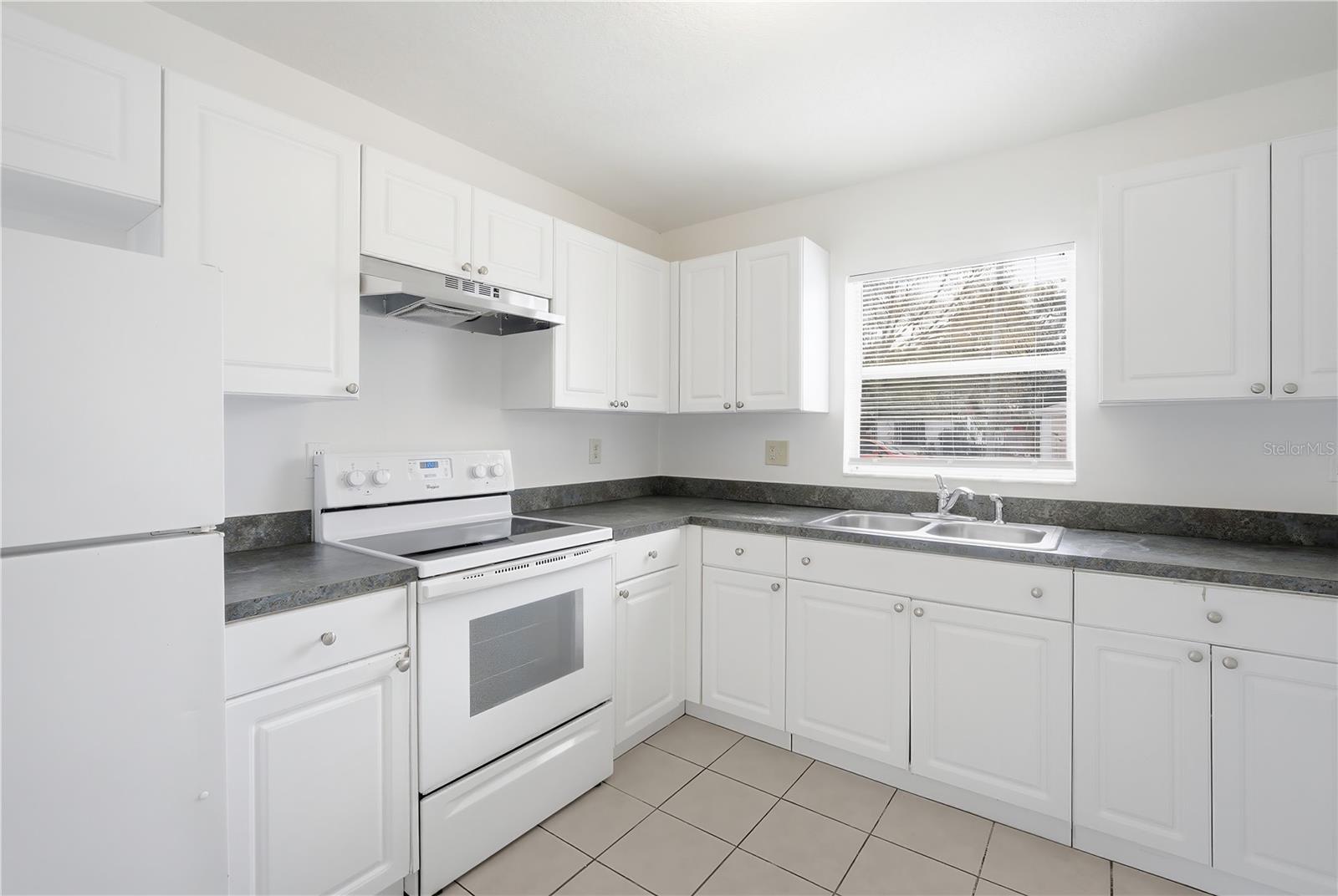 Image 10 of 21 For 3724 38th Avenue