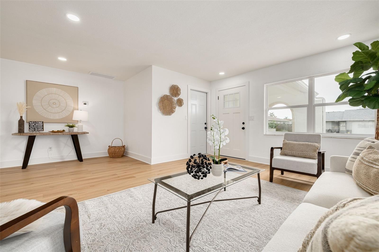 Image 11 of 34 For 12816 128th Avenue