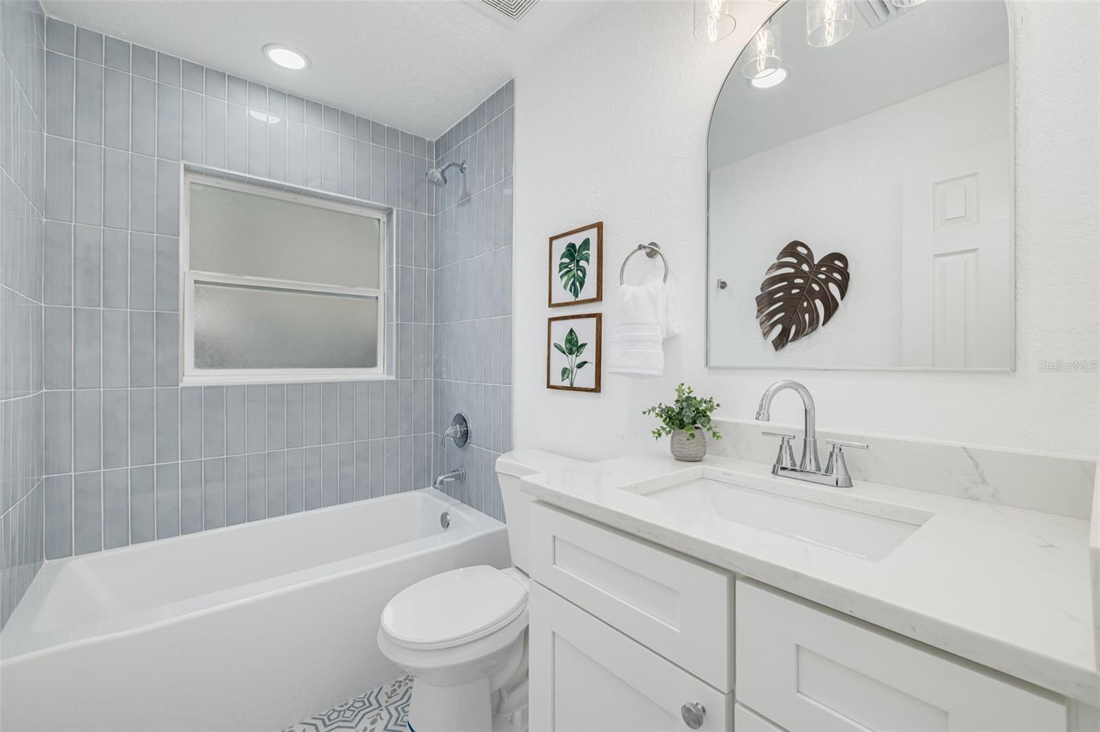 Image 25 of 34 For 12816 128th Avenue