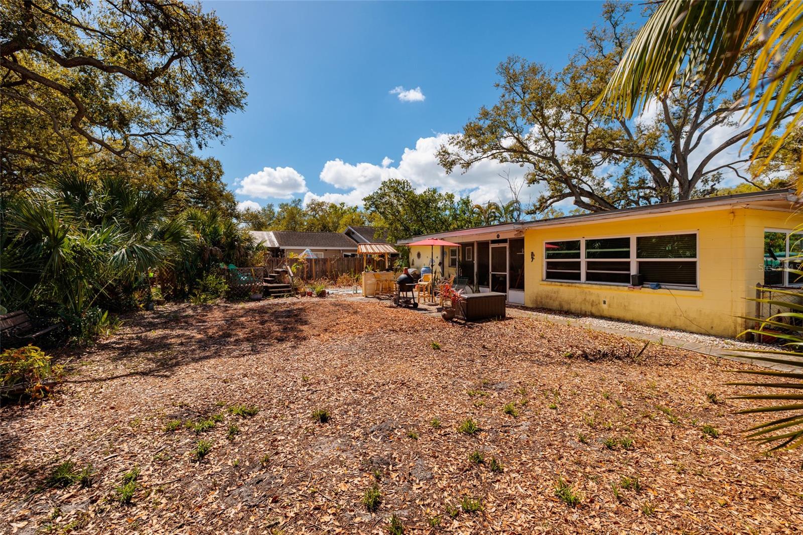 Image 13 of 30 For 2306 Lois Avenue