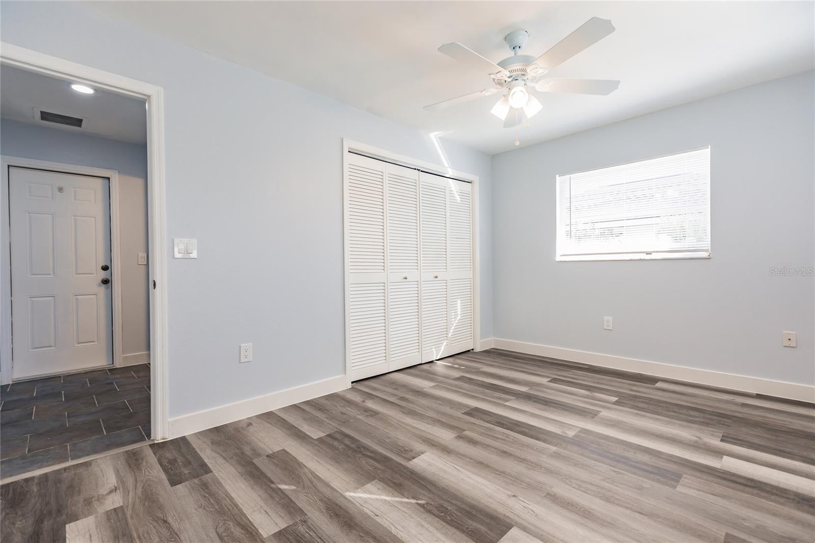 Image 28 of 37 For 11065 Waterford Avenue