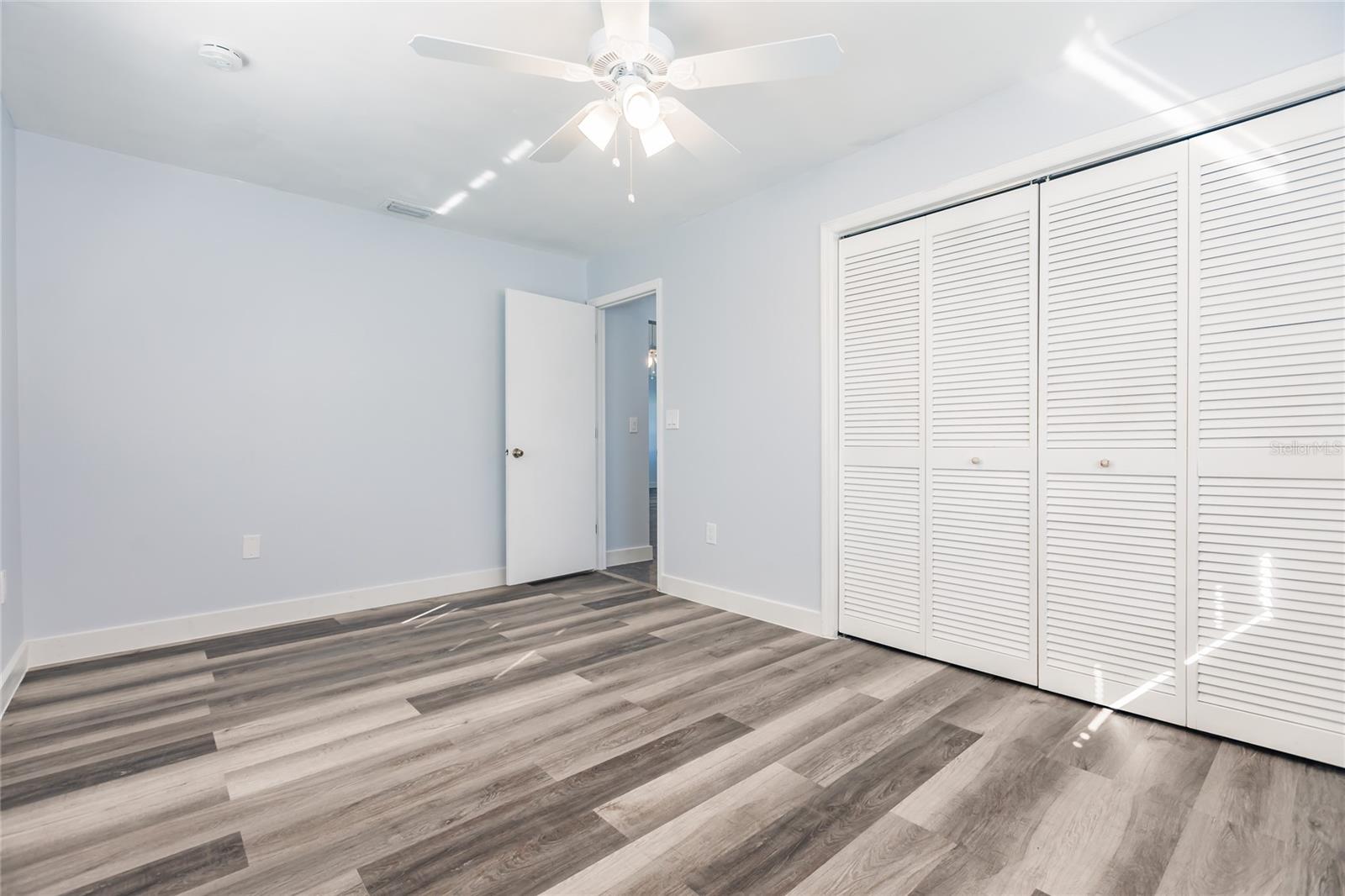 Image 29 of 37 For 11065 Waterford Avenue