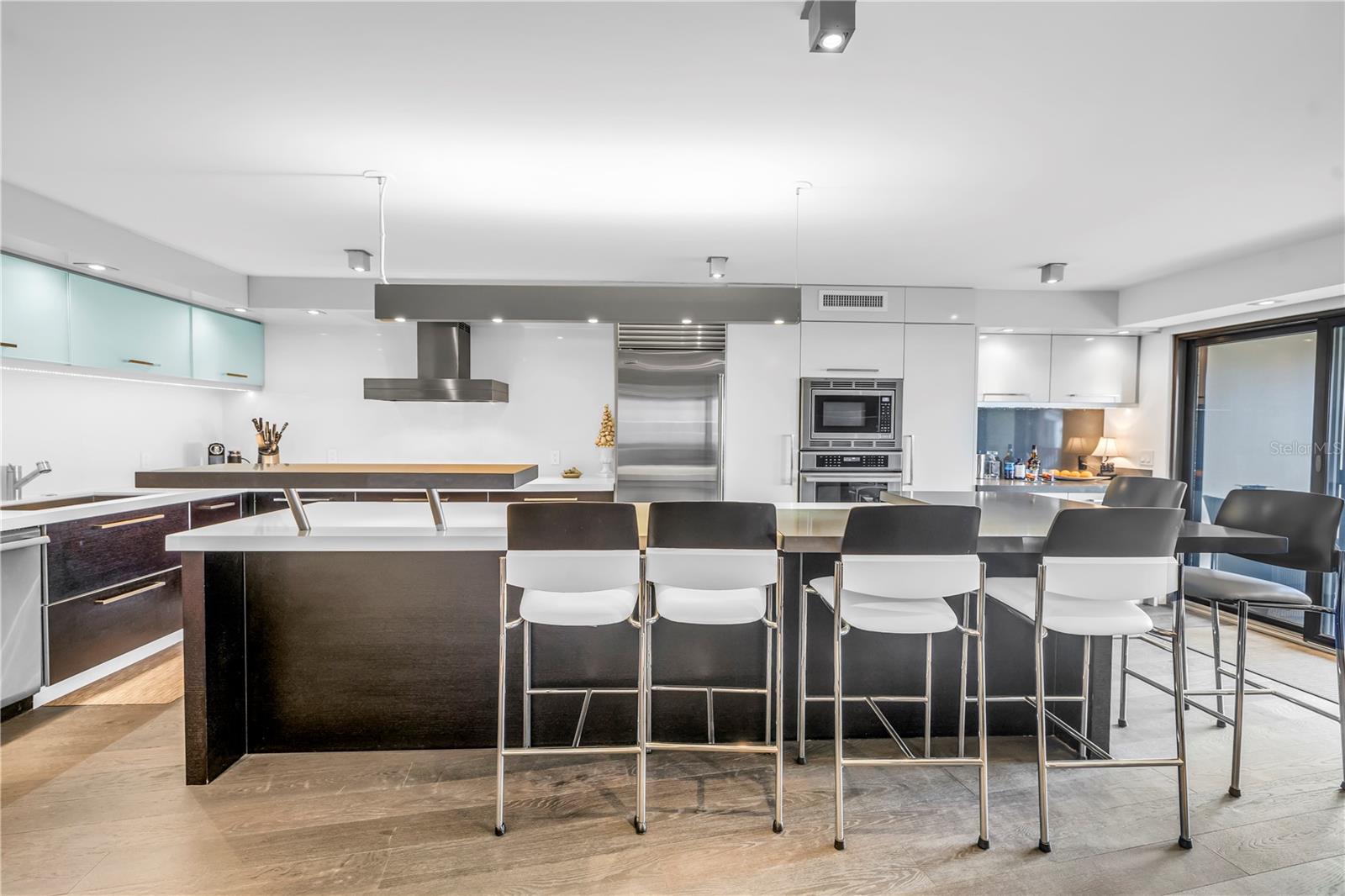 Image 13 of 41 For 4450 Gulf Boulevard 113