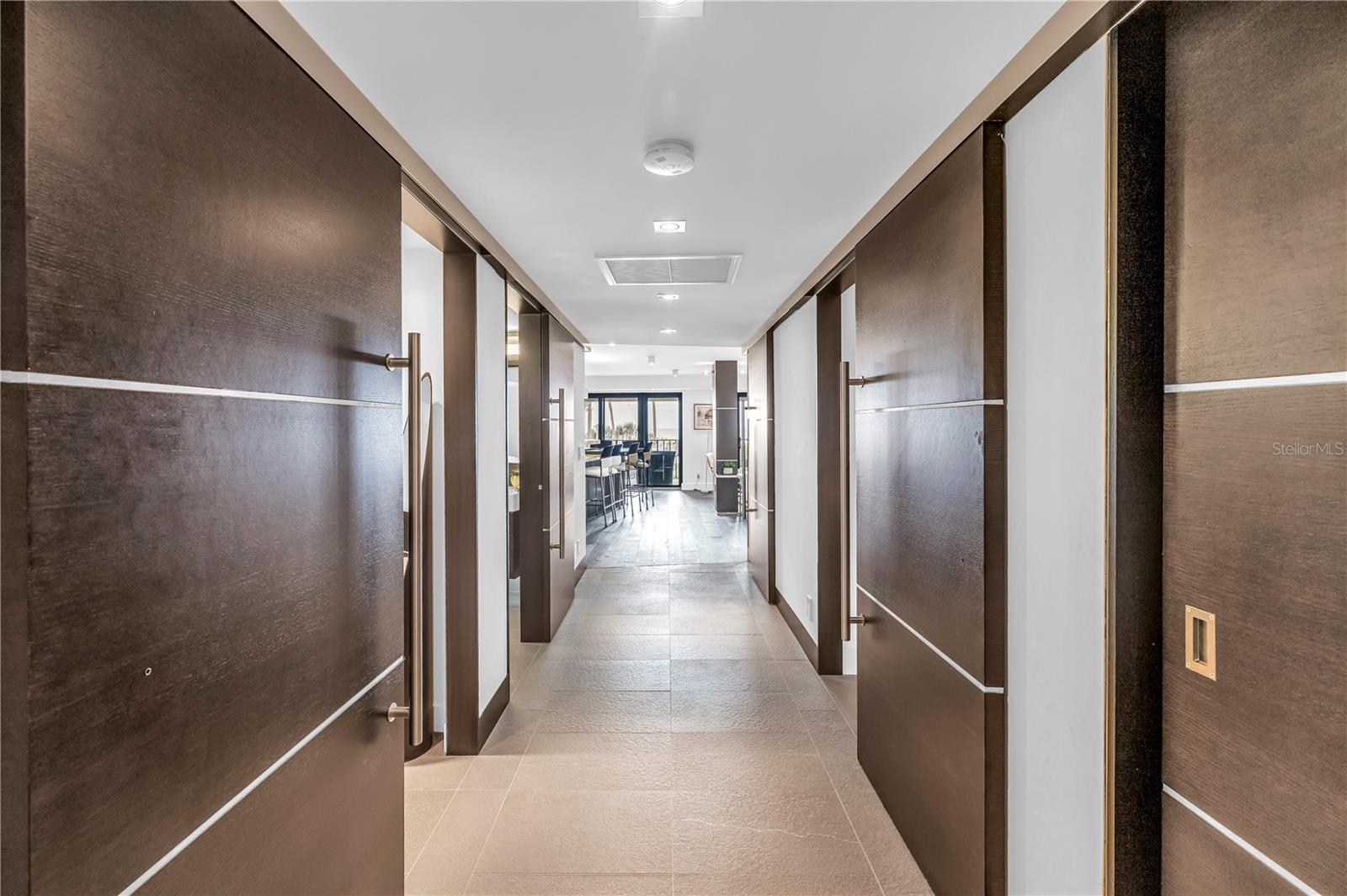 Image 2 of 41 For 4450 Gulf Boulevard 113