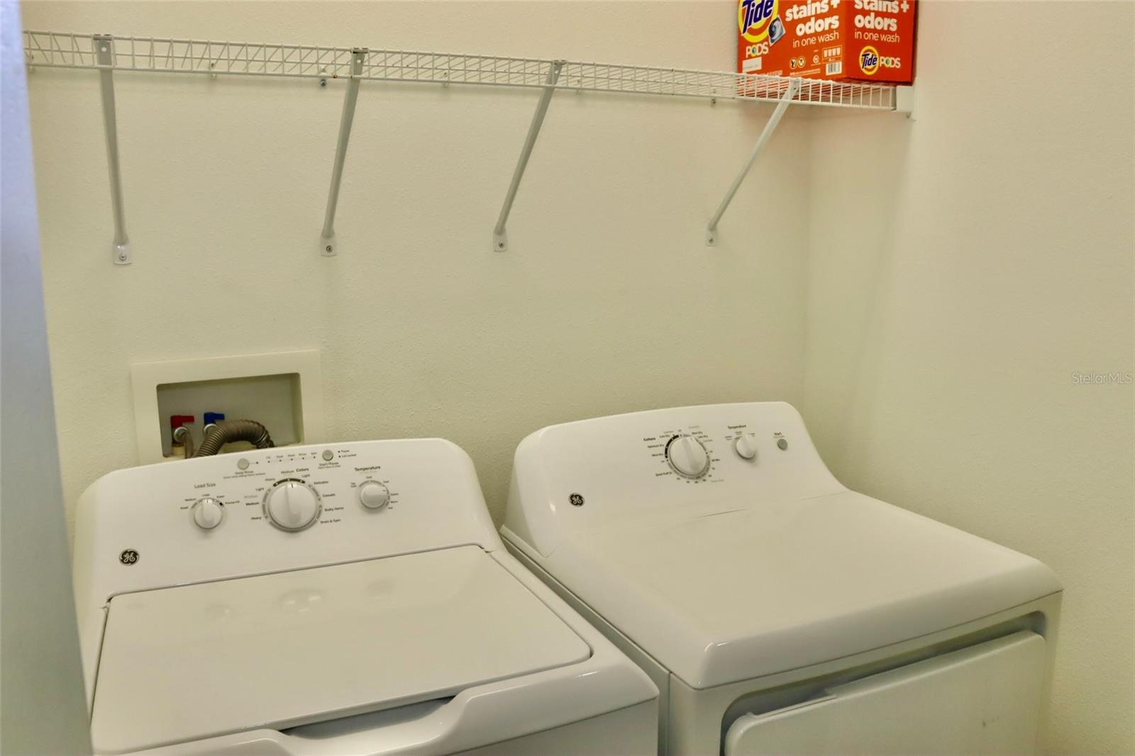 Image 36 of 40 For 5824 Circa Fishhawk Boulevard