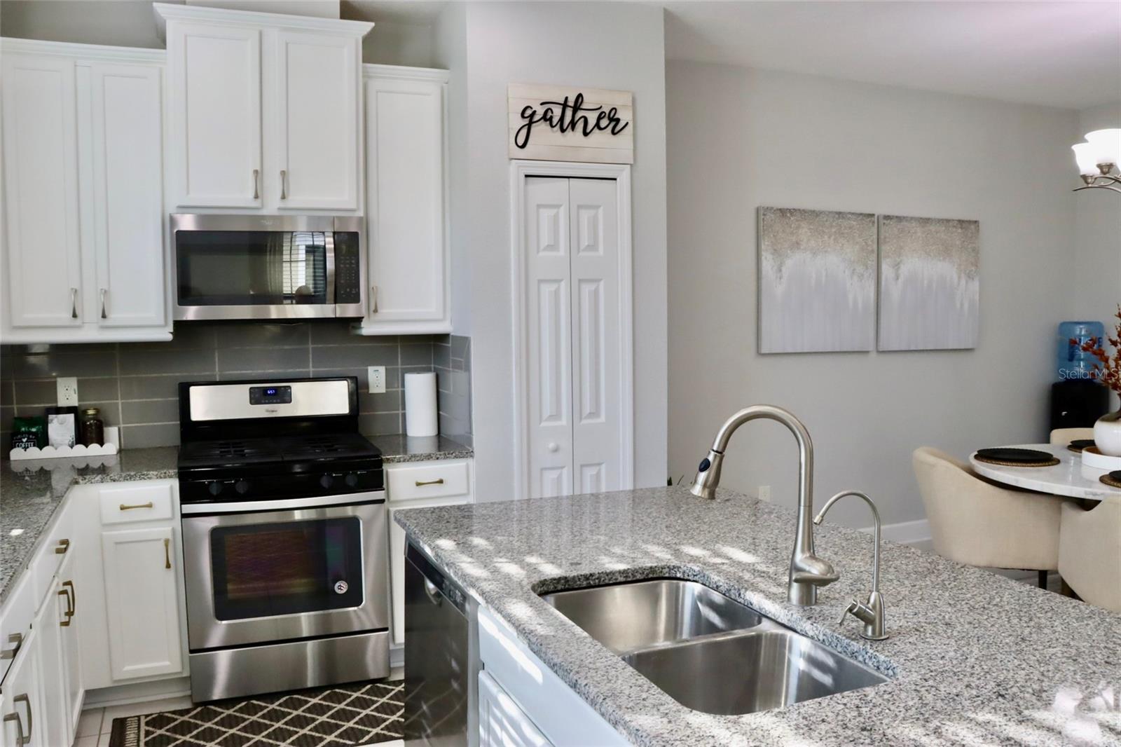 Image 4 of 40 For 5824 Circa Fishhawk Boulevard