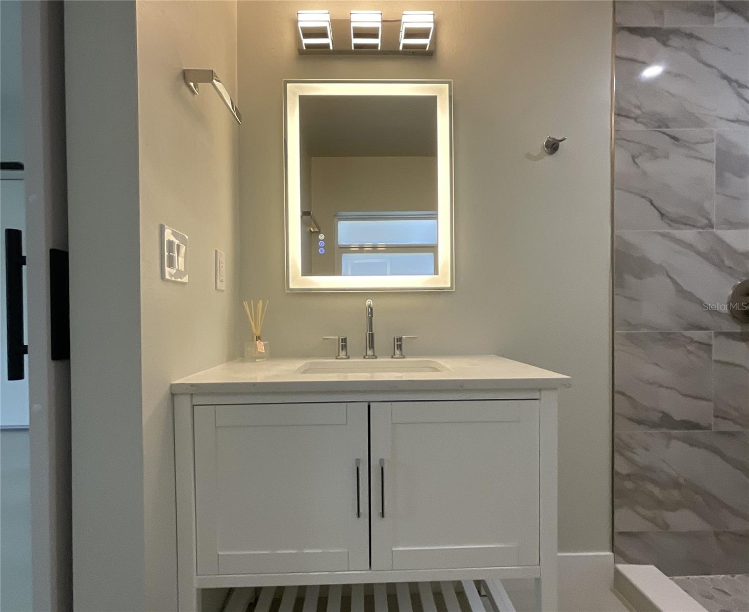 Image 19 of 30 For 14181 Parsley Drive