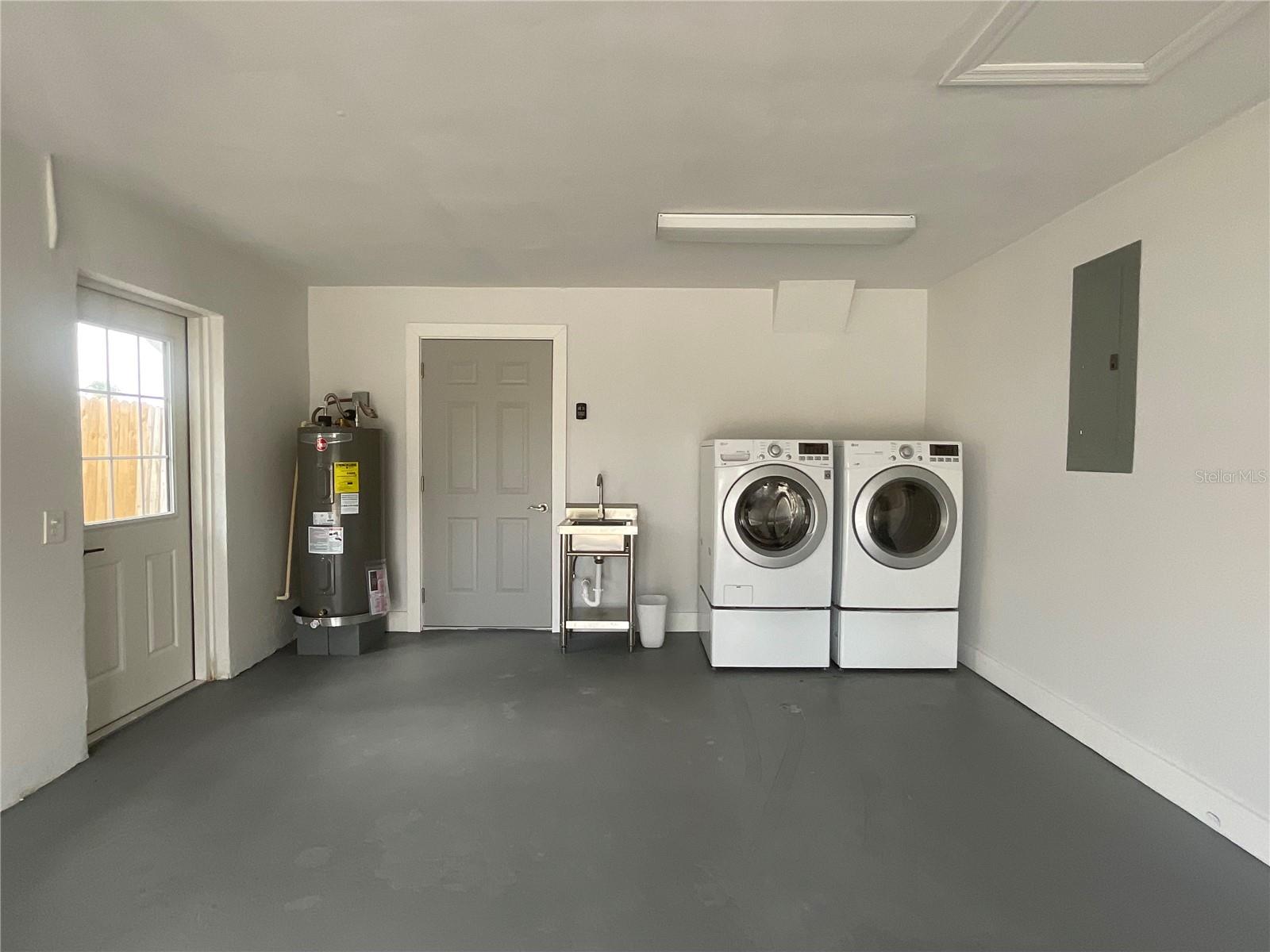 Image 27 of 30 For 14181 Parsley Drive