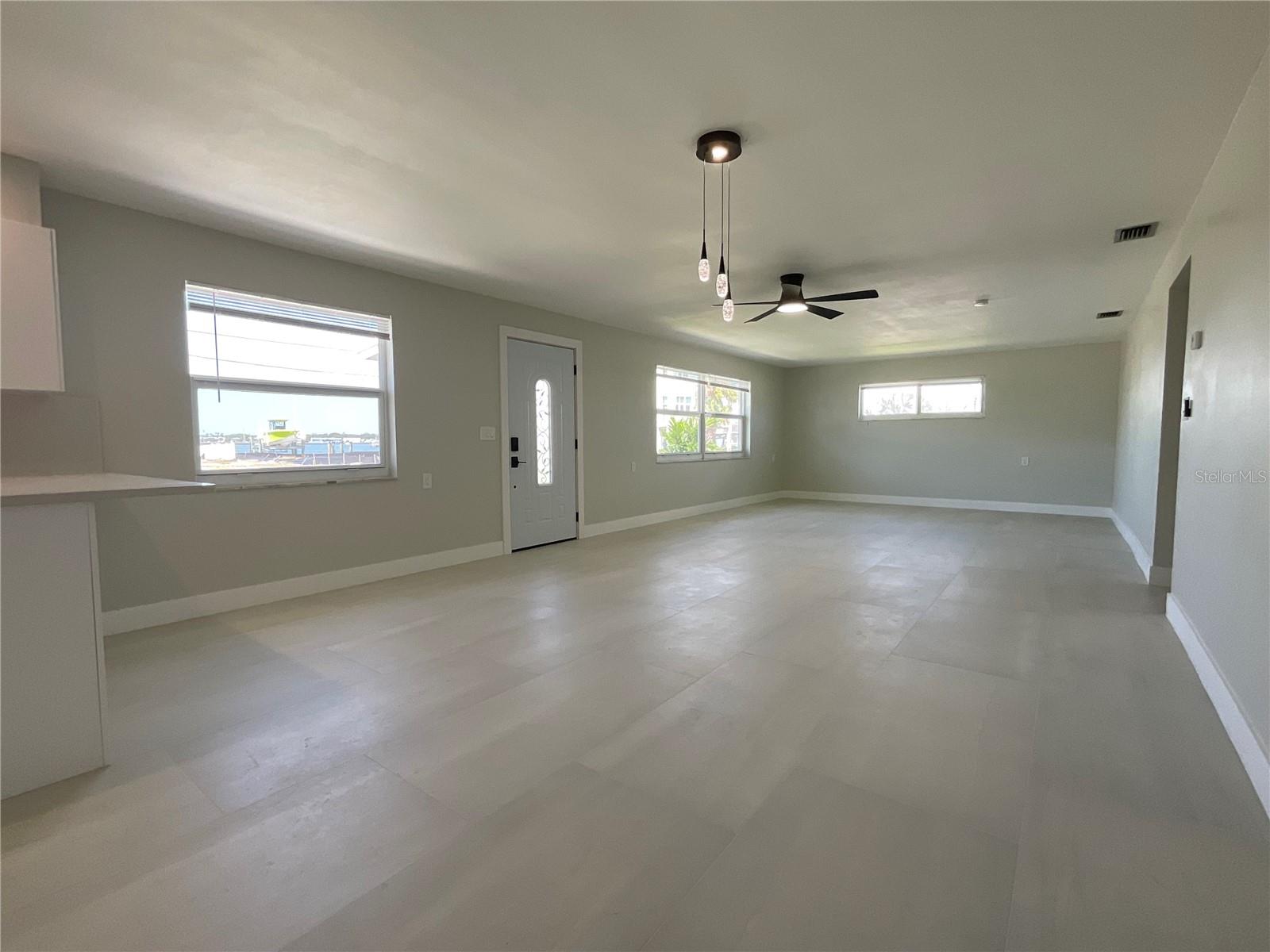 Image 8 of 30 For 14181 Parsley Drive