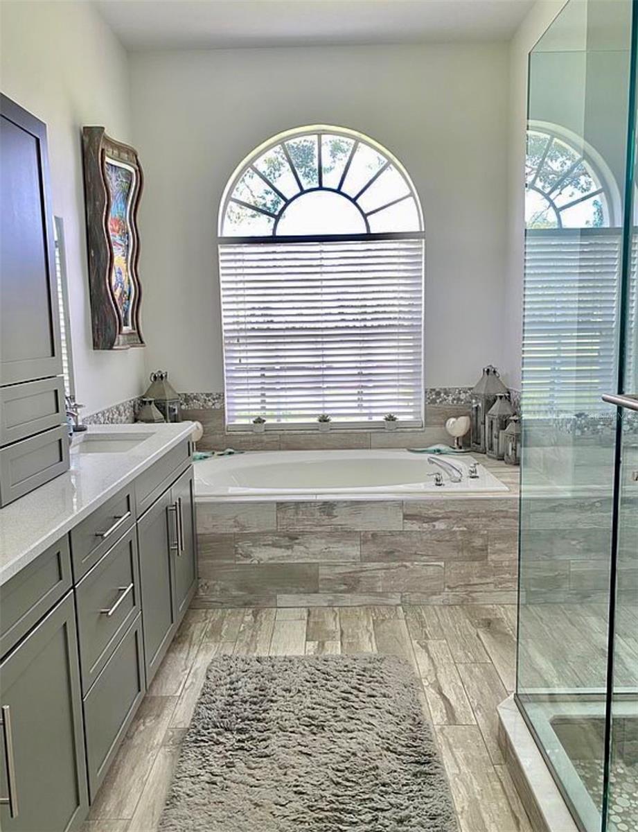 Image 9 of 70 For 26914 Mondon Hill Road