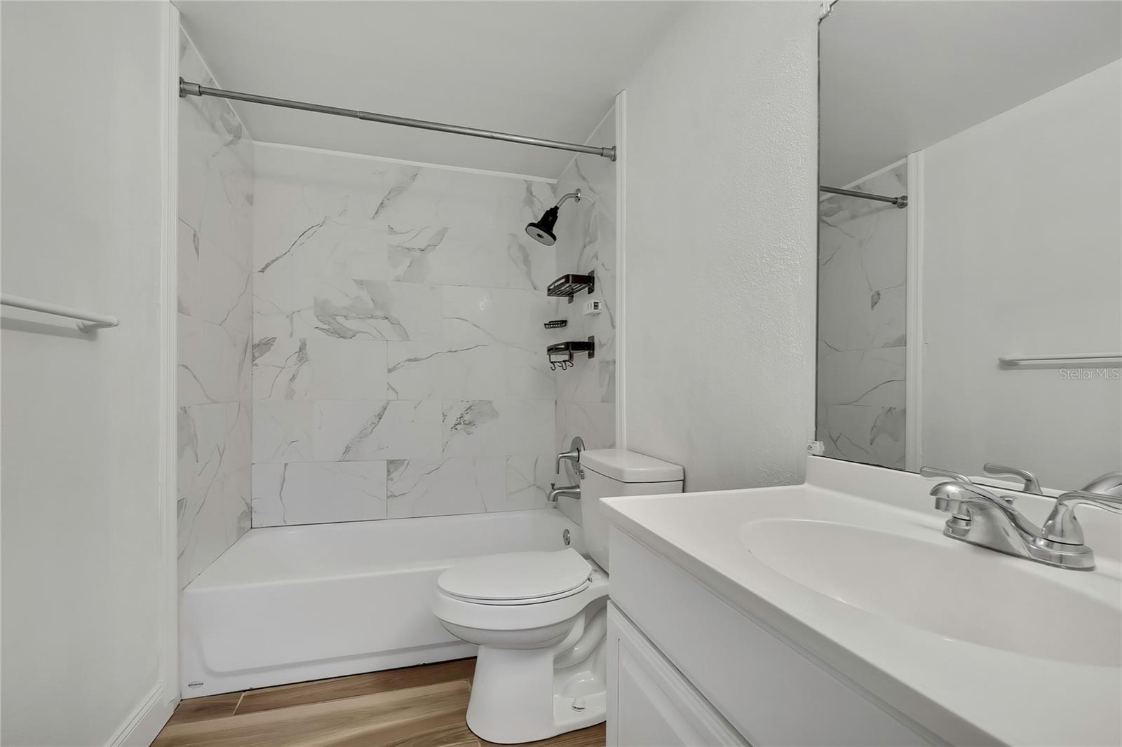 Image 24 of 44 For 1448 Saplin Drive