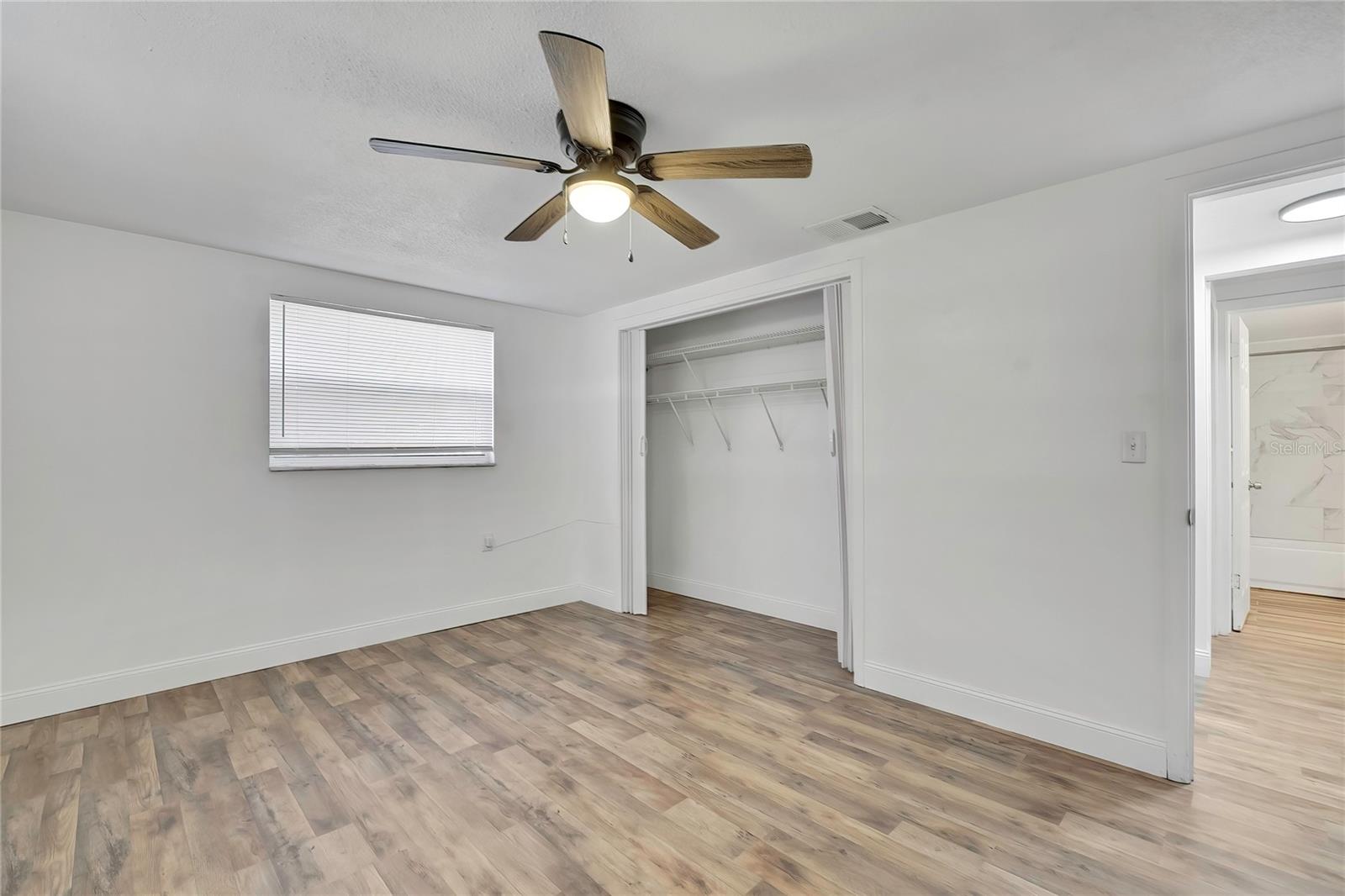 Image 32 of 44 For 1448 Saplin Drive