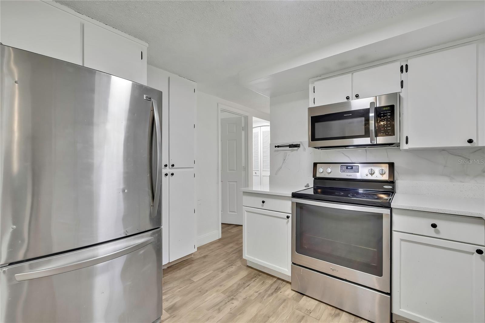 Image 8 of 44 For 1448 Saplin Drive