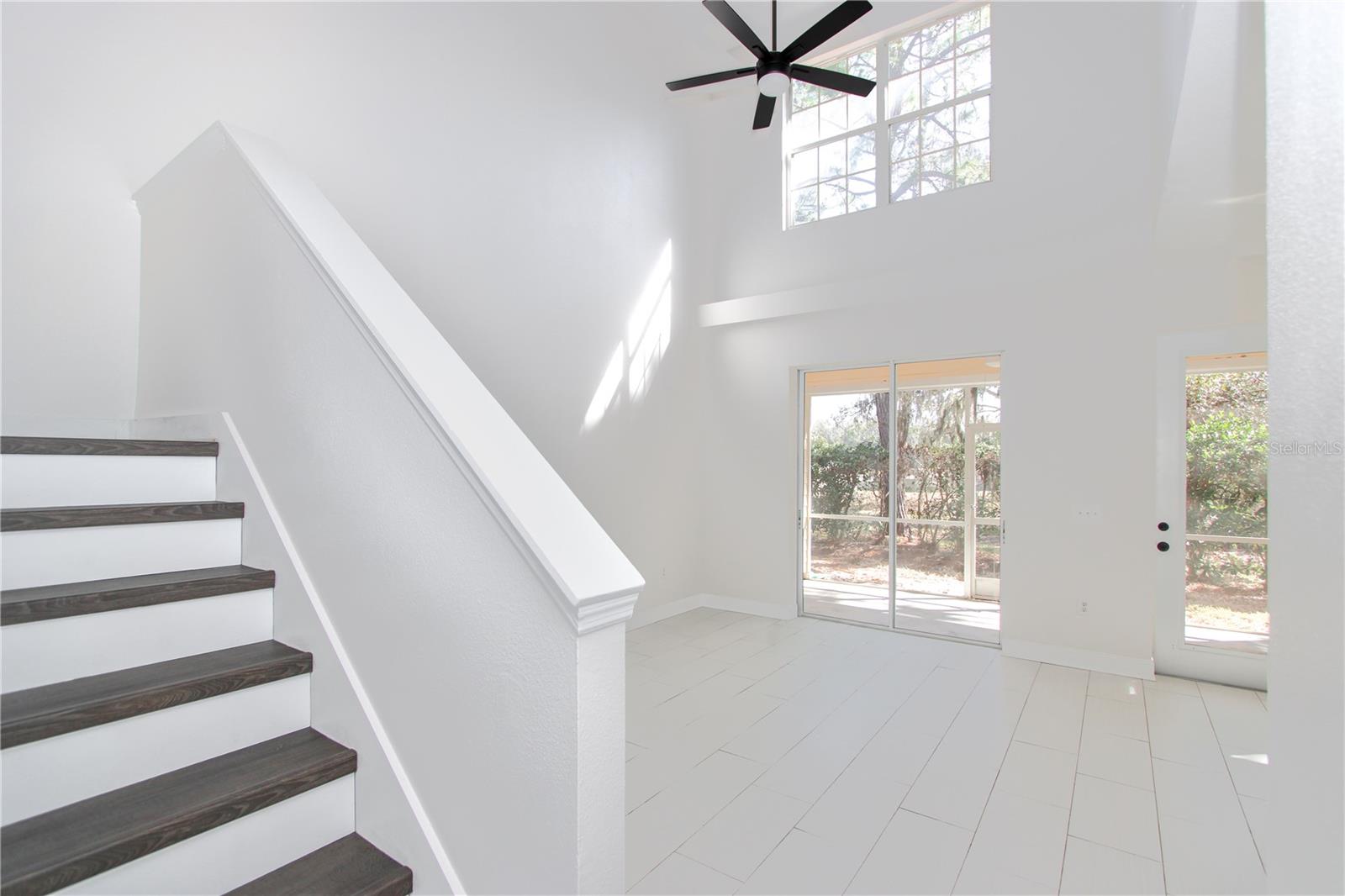 Image 17 of 34 For 6407 Rosefinch Court 104