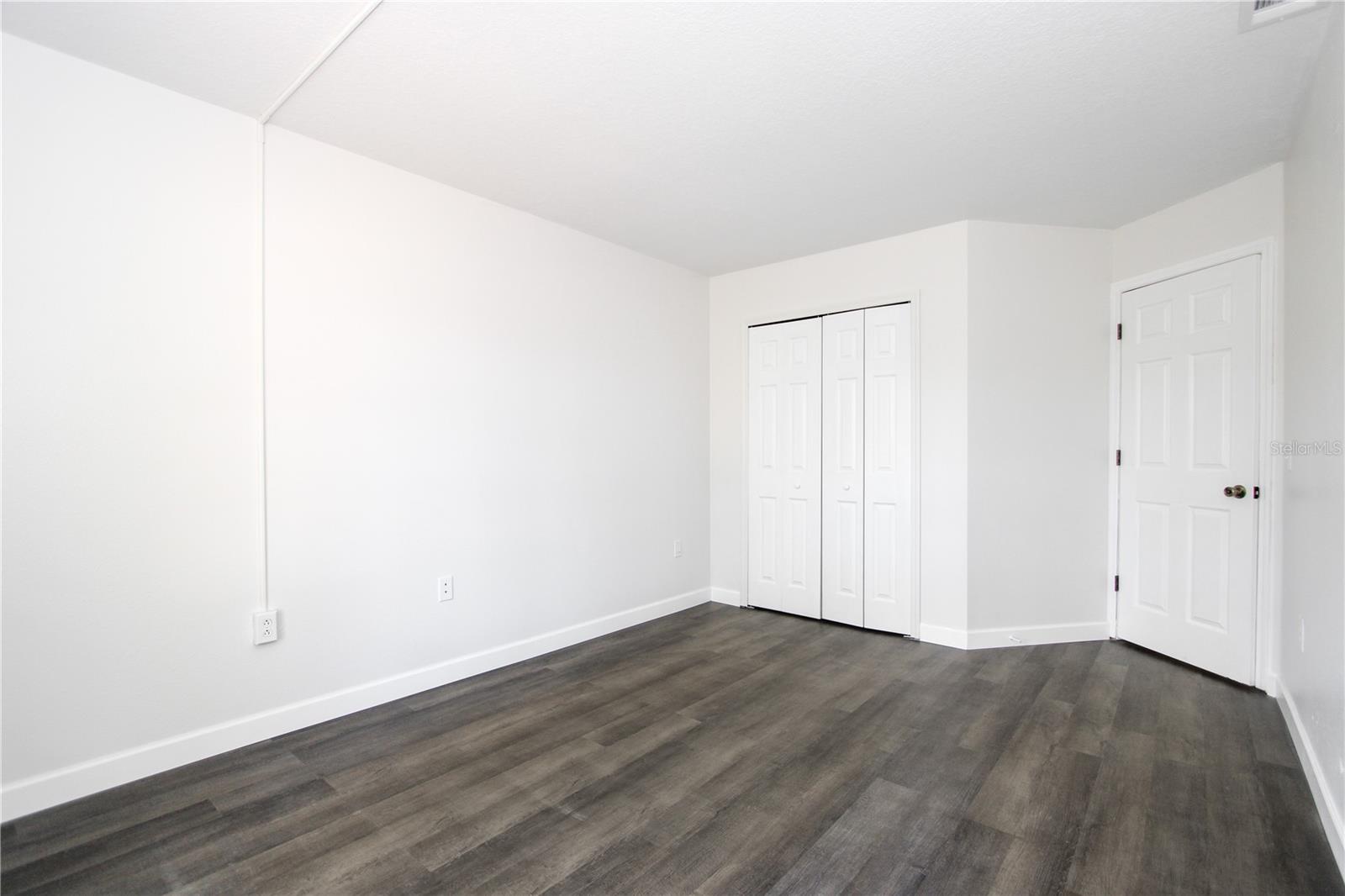 Image 25 of 34 For 6407 Rosefinch Court 104