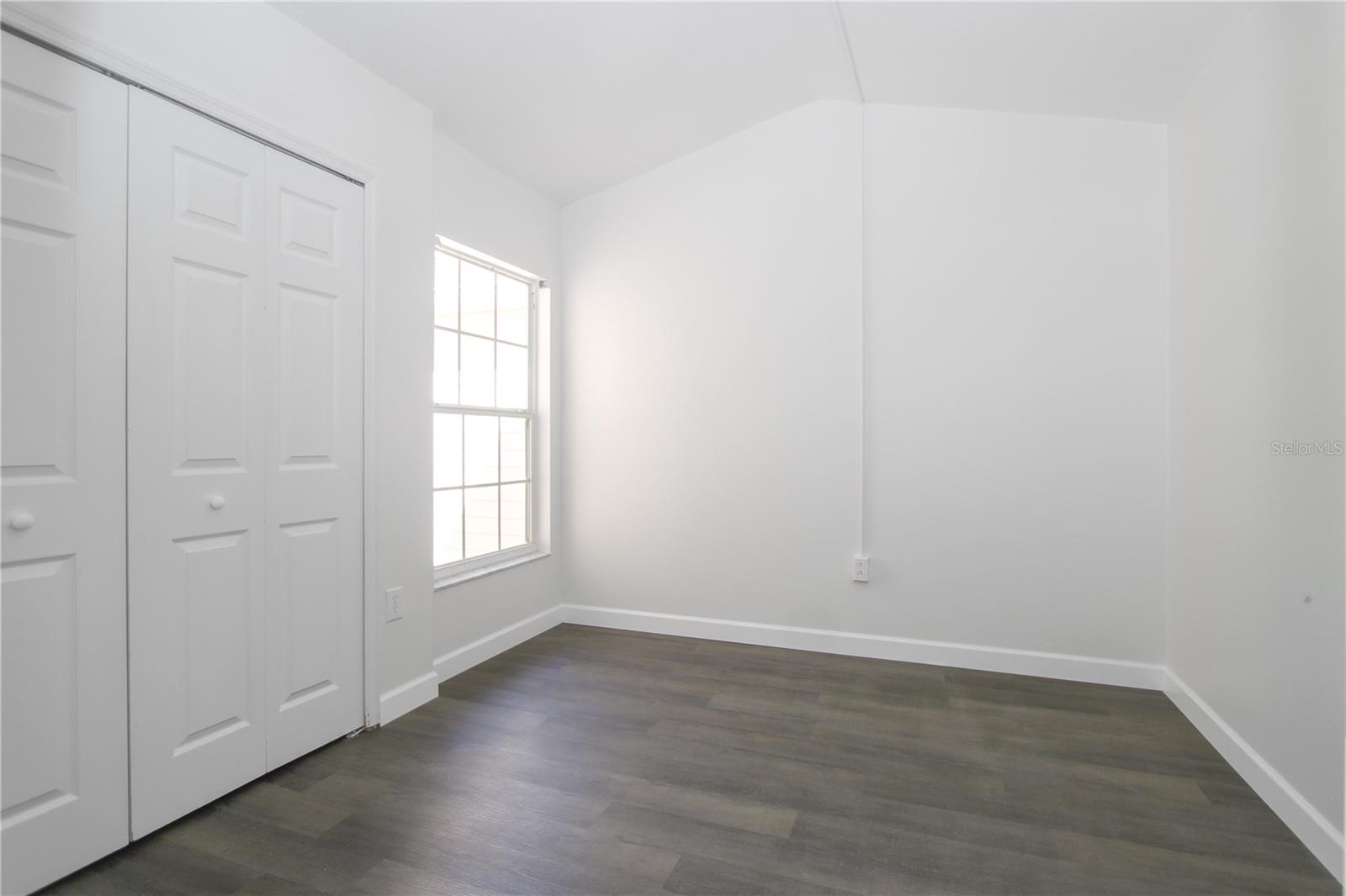 Image 28 of 34 For 6407 Rosefinch Court 104