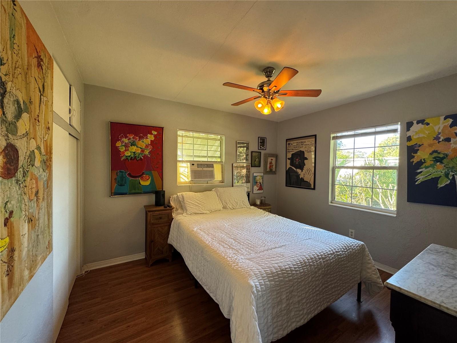 Image 8 of 13 For 833 12th Avenue N B