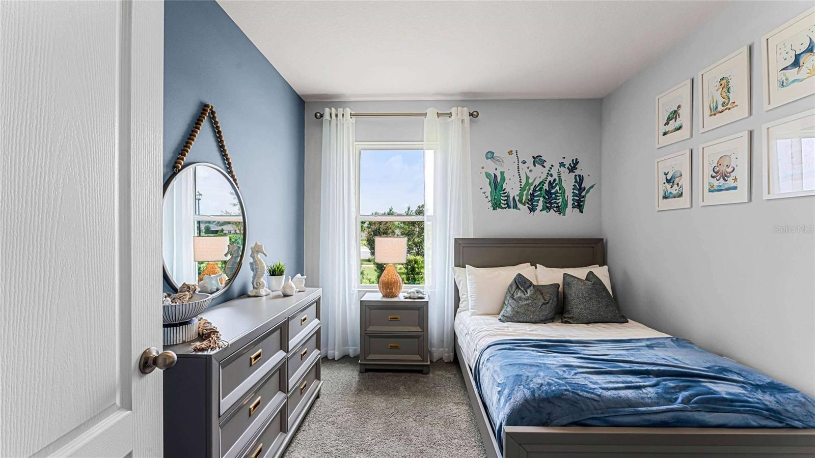 Listing photo id 12 for 35526 Sunflower Hill Drive