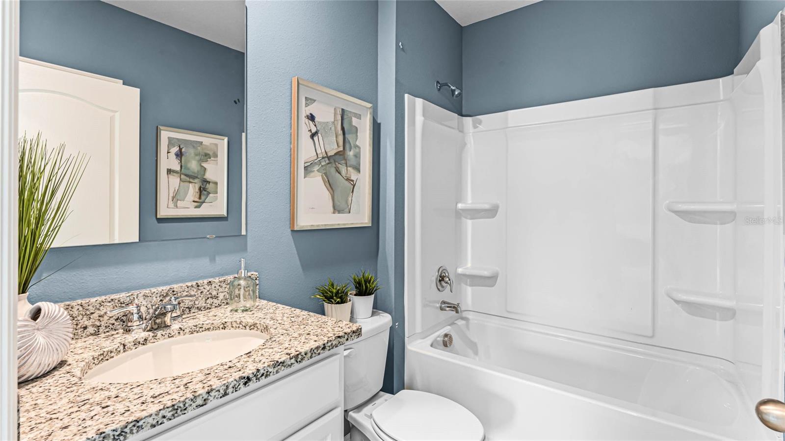 Listing photo id 20 for 35526 Sunflower Hill Drive