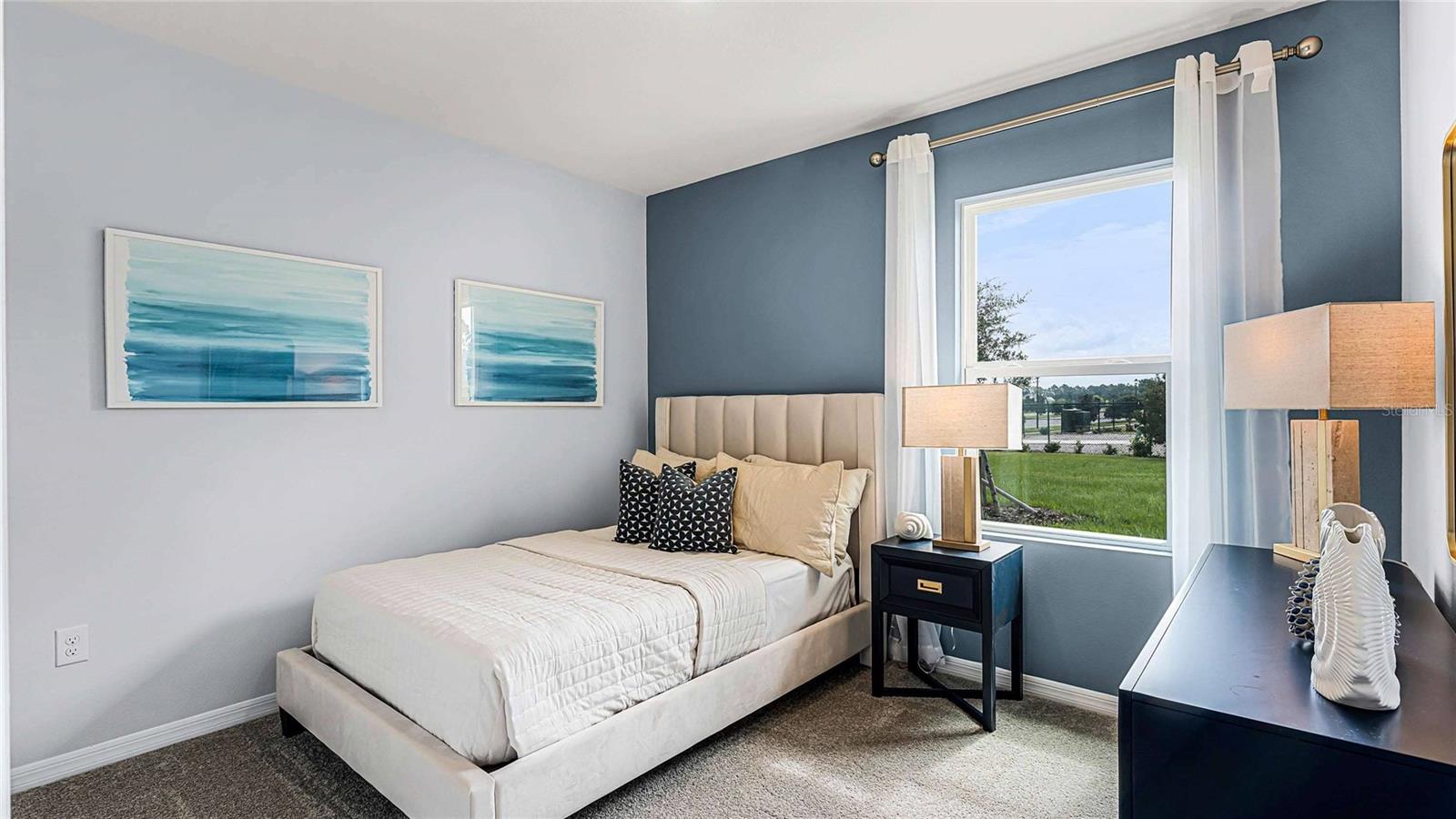 Listing photo id 21 for 35526 Sunflower Hill Drive