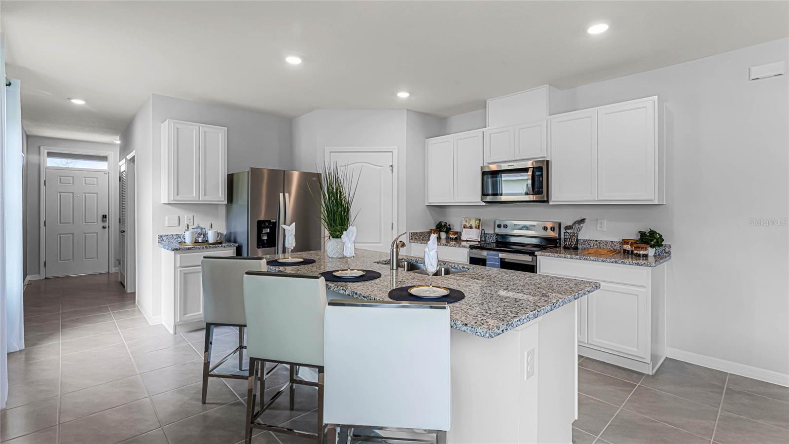 Listing photo id 1 for 35526 Sunflower Hill Drive