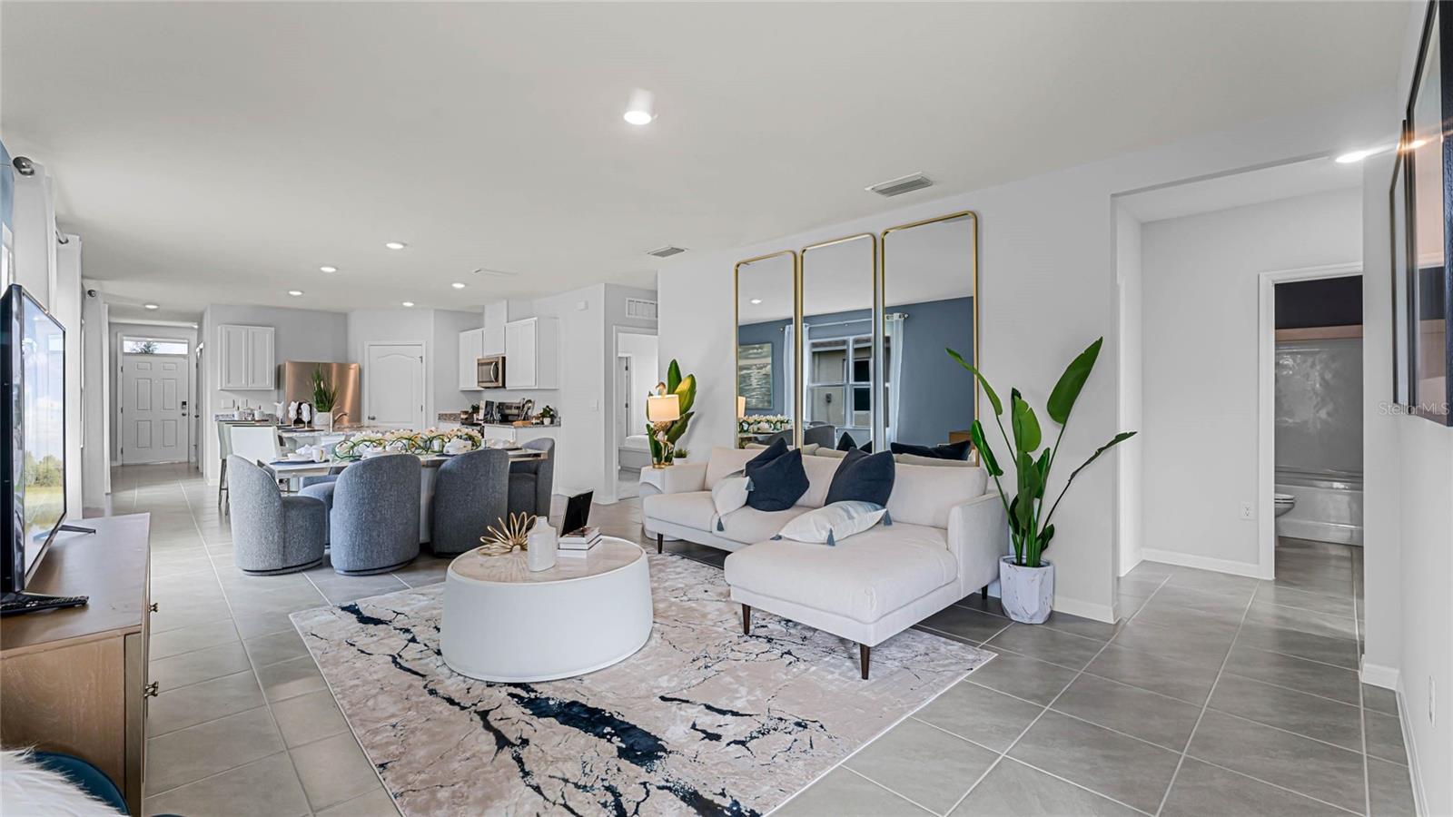 Listing photo id 5 for 35526 Sunflower Hill Drive