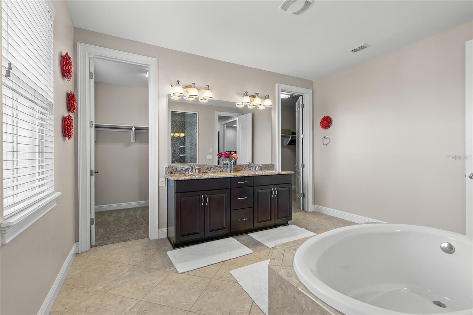 Image 30 of 62 For 14201 Corrigan Avenue