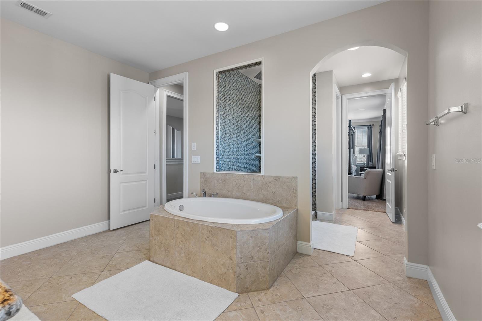 Image 32 of 62 For 14201 Corrigan Avenue