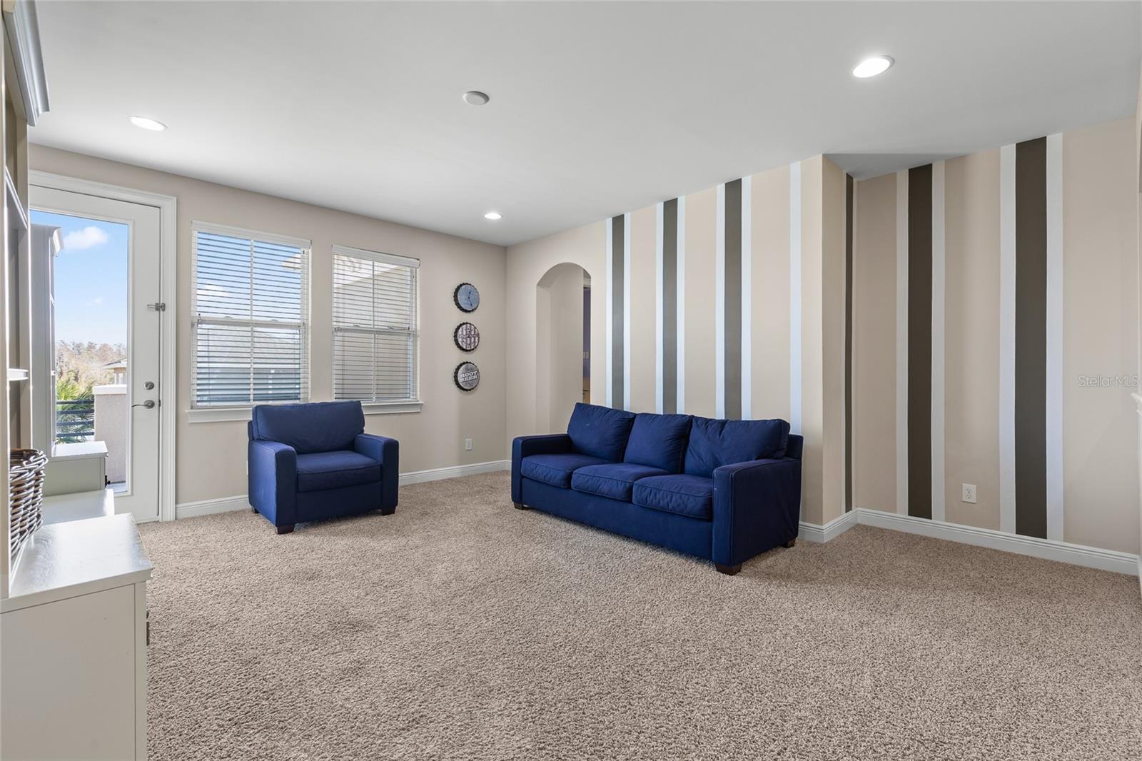 Image 33 of 62 For 14201 Corrigan Avenue