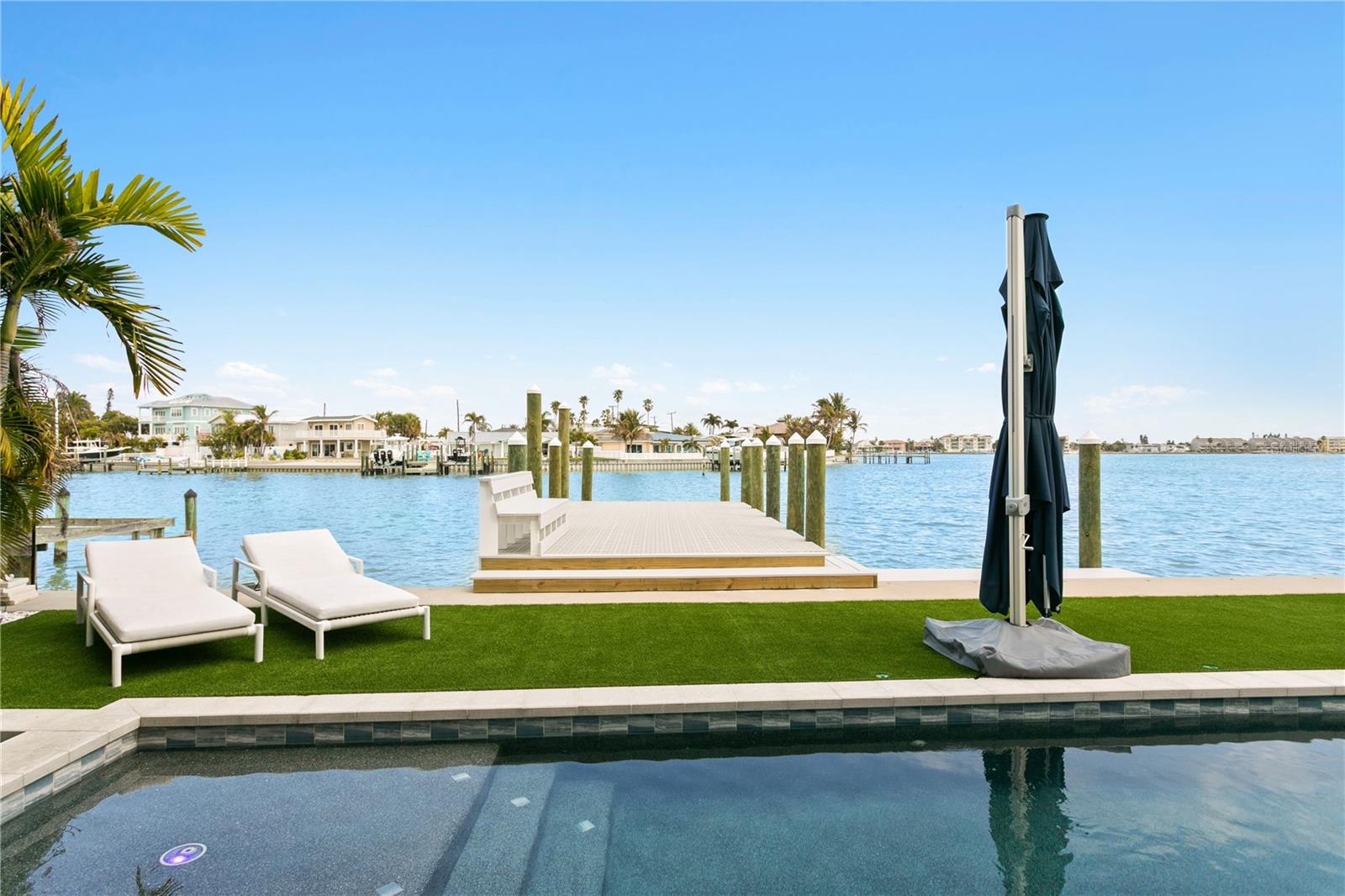 Image 18 of 37 For 1801 Pass A Grille Way