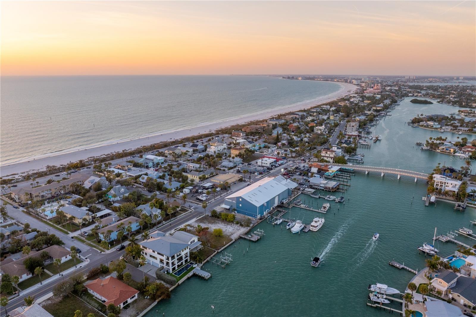 Image 24 of 37 For 1801 Pass A Grille Way