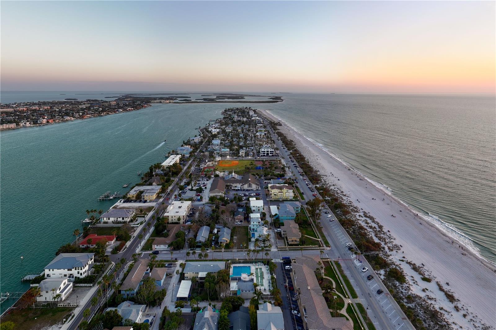 Image 27 of 37 For 1801 Pass A Grille Way