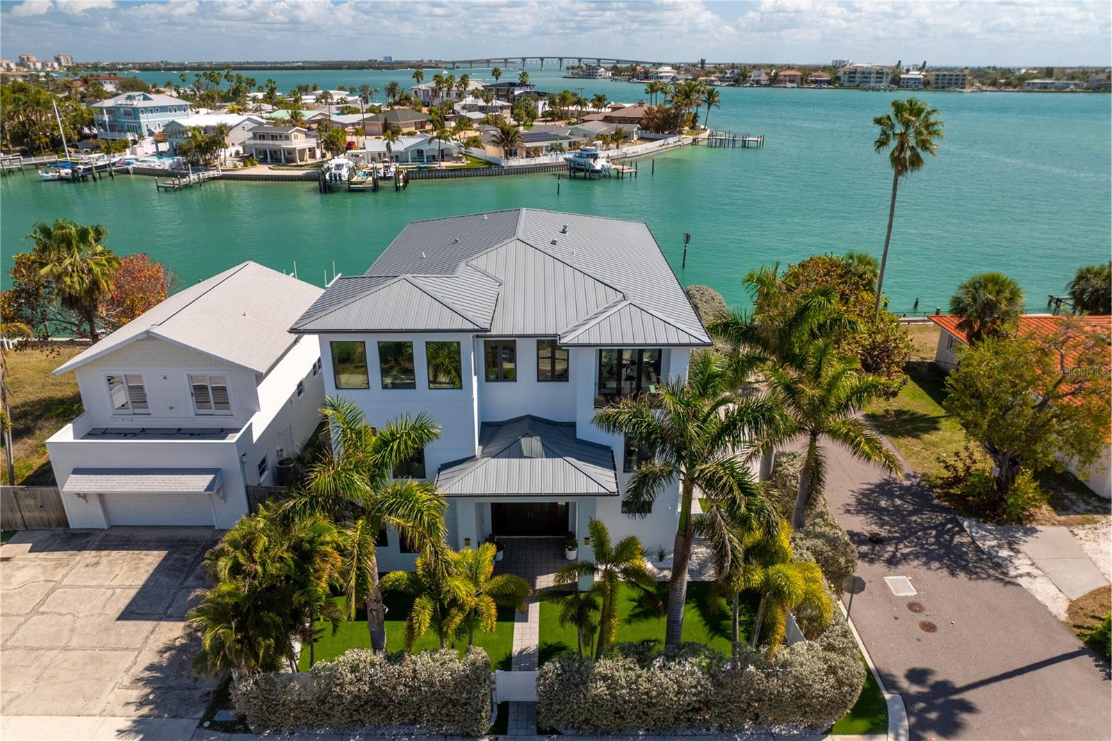 Image 31 of 37 For 1801 Pass A Grille Way