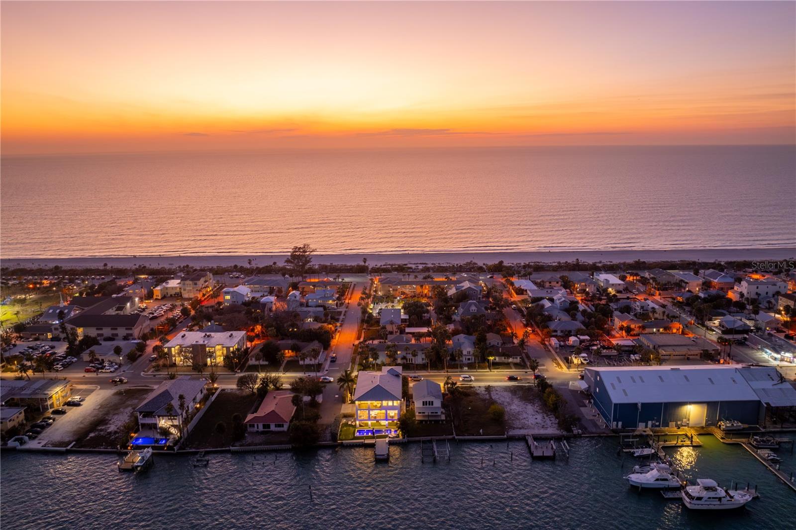 Image 9 of 37 For 1801 Pass A Grille Way